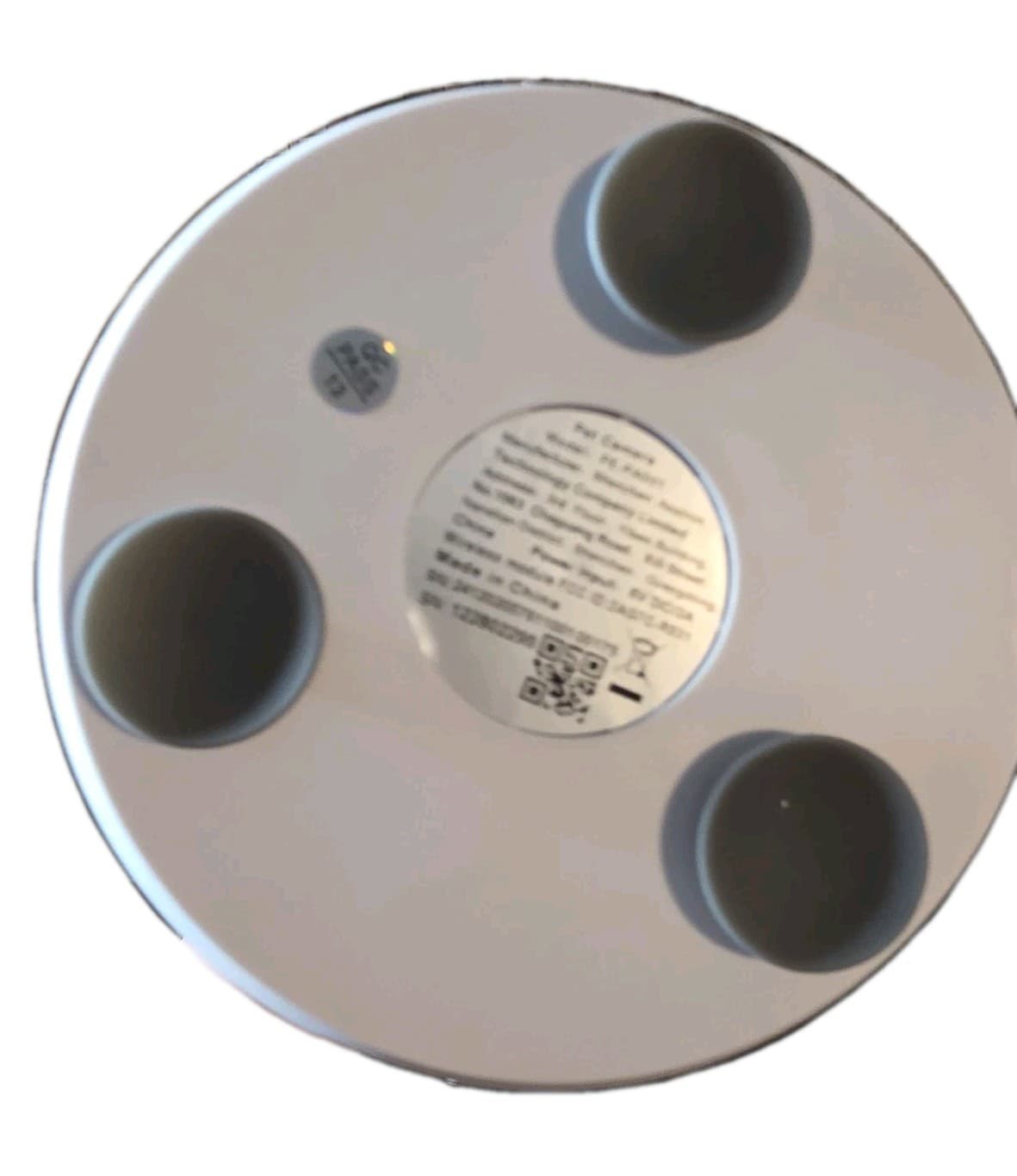 PARIS RHÔNE 2K Pet Camera 360° Dog Treat Dispenser 5G WiFi – No Box or Manual 3