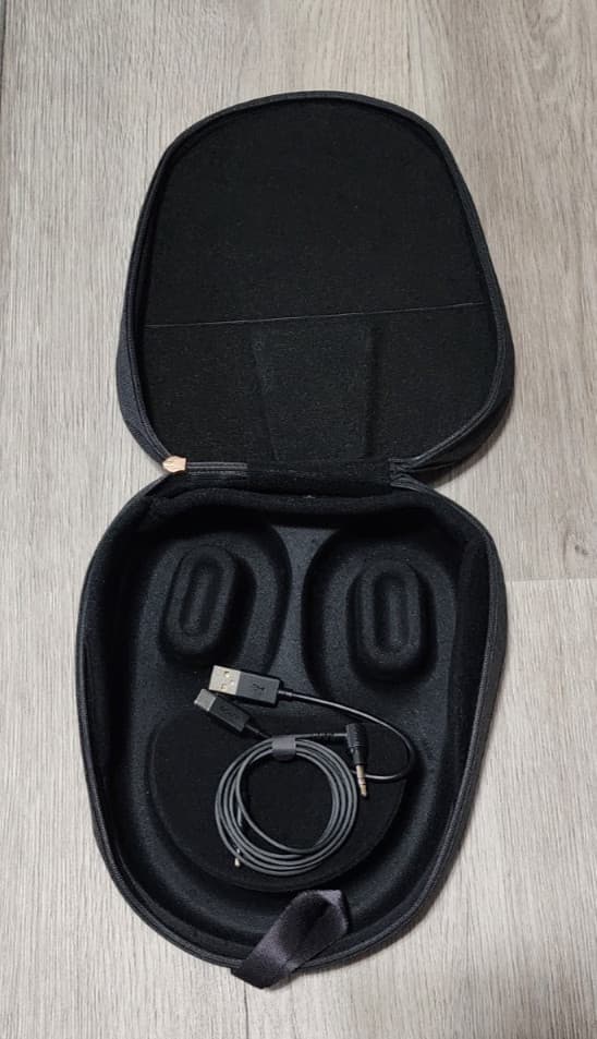 Sony Genuine OEM Hard Carrying Case w/ Accessories Only for WH-1000XM5, Black