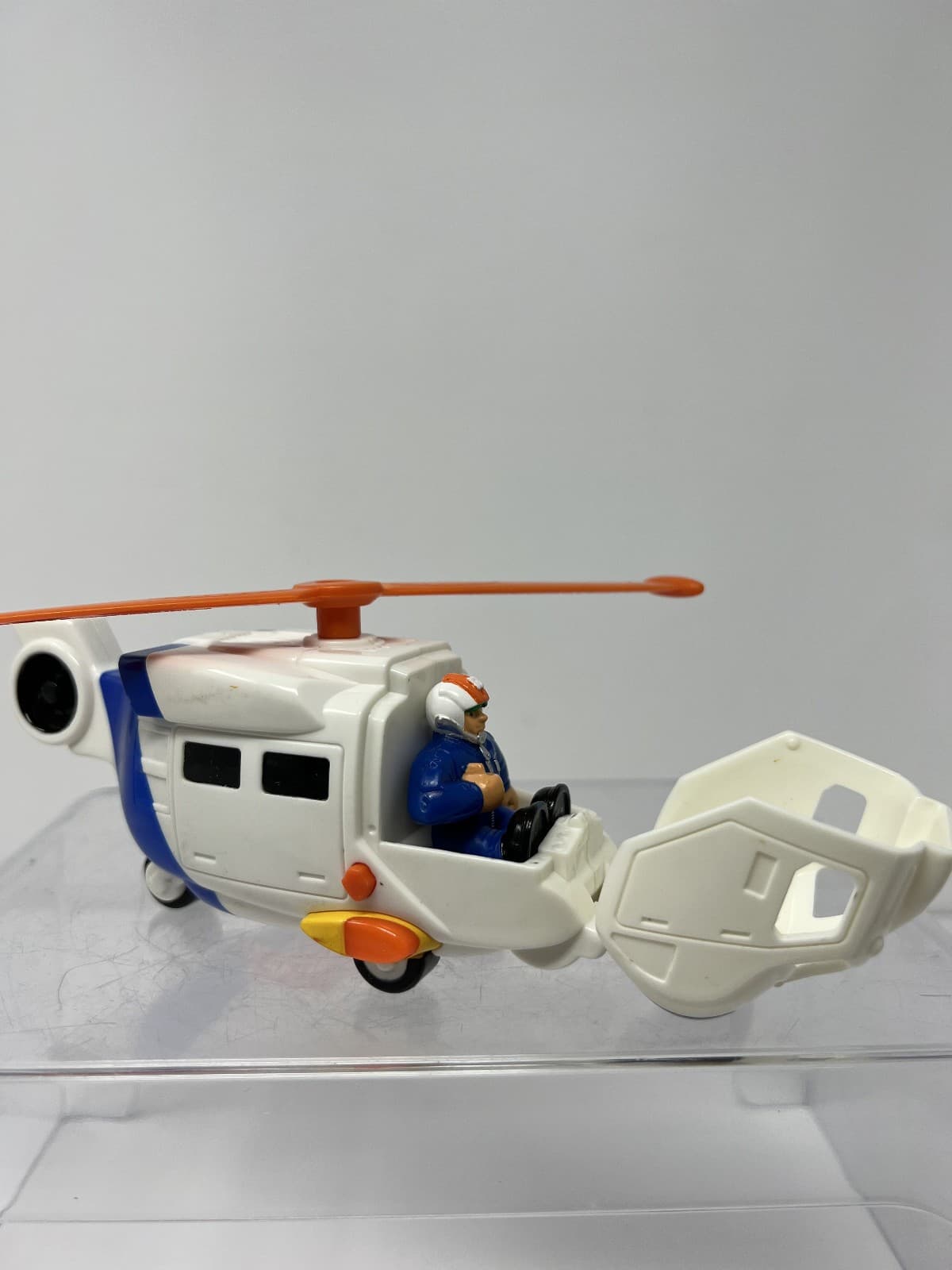 Fisher Price GeoTrax Coastal Rescue Chopper Helicopter With 3 Figures 6