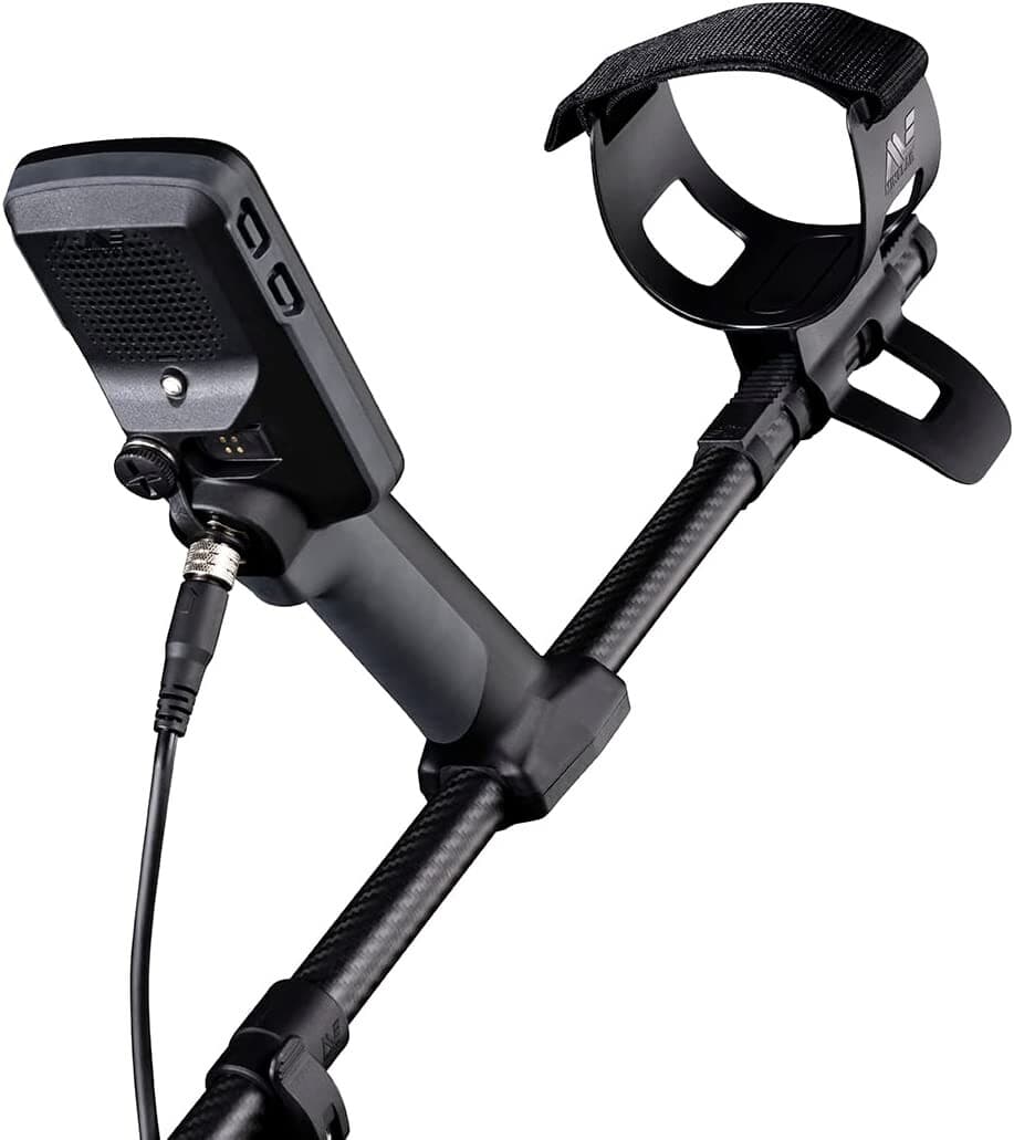 Minelab EQUINOX 900 Multi-IQ Metal Detector  **IN STOCK & SHIPS SAME DAY** 4