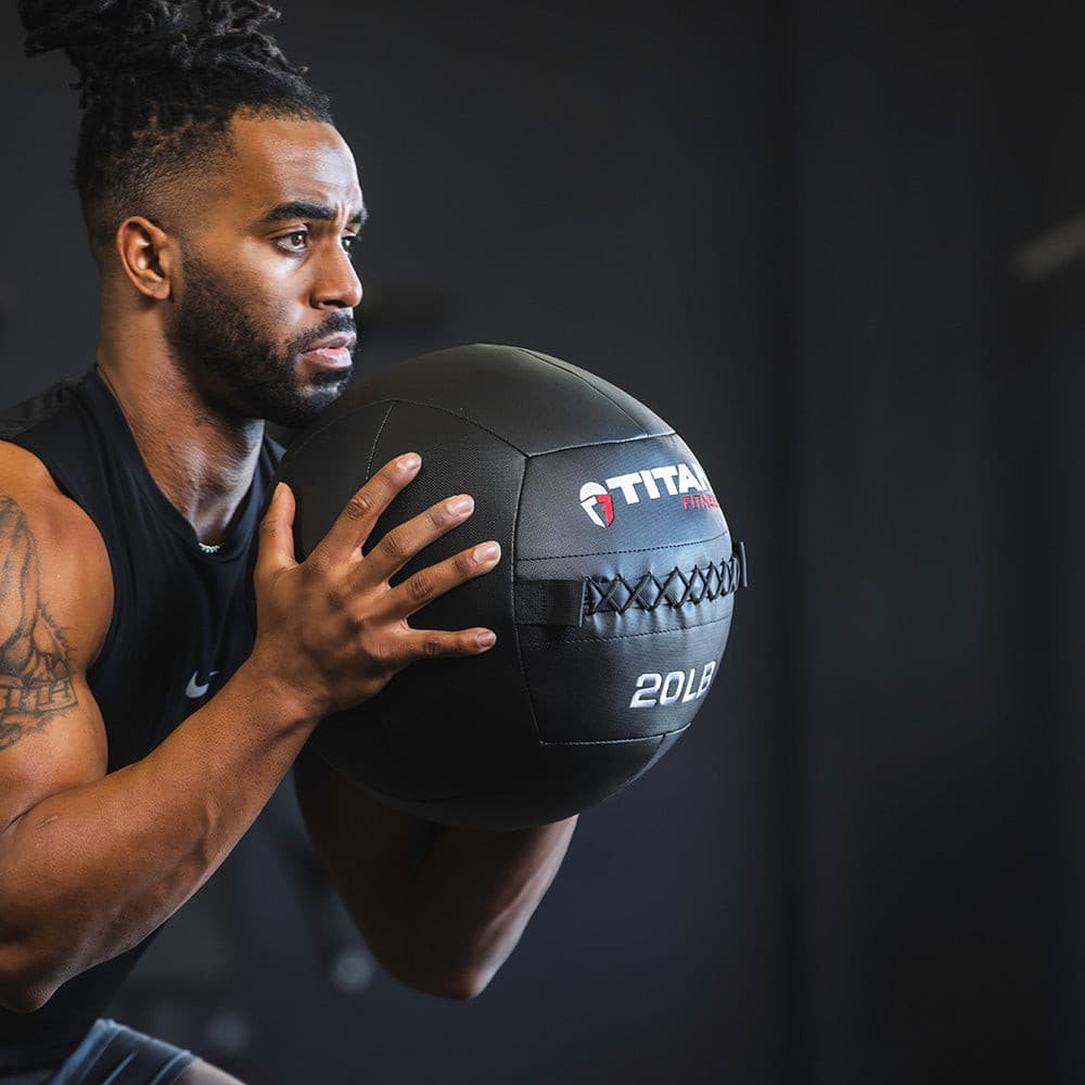 Titan Fitness 20 LB Composite Wall Ball, Soft Shell Poly-Composite Laminate 4