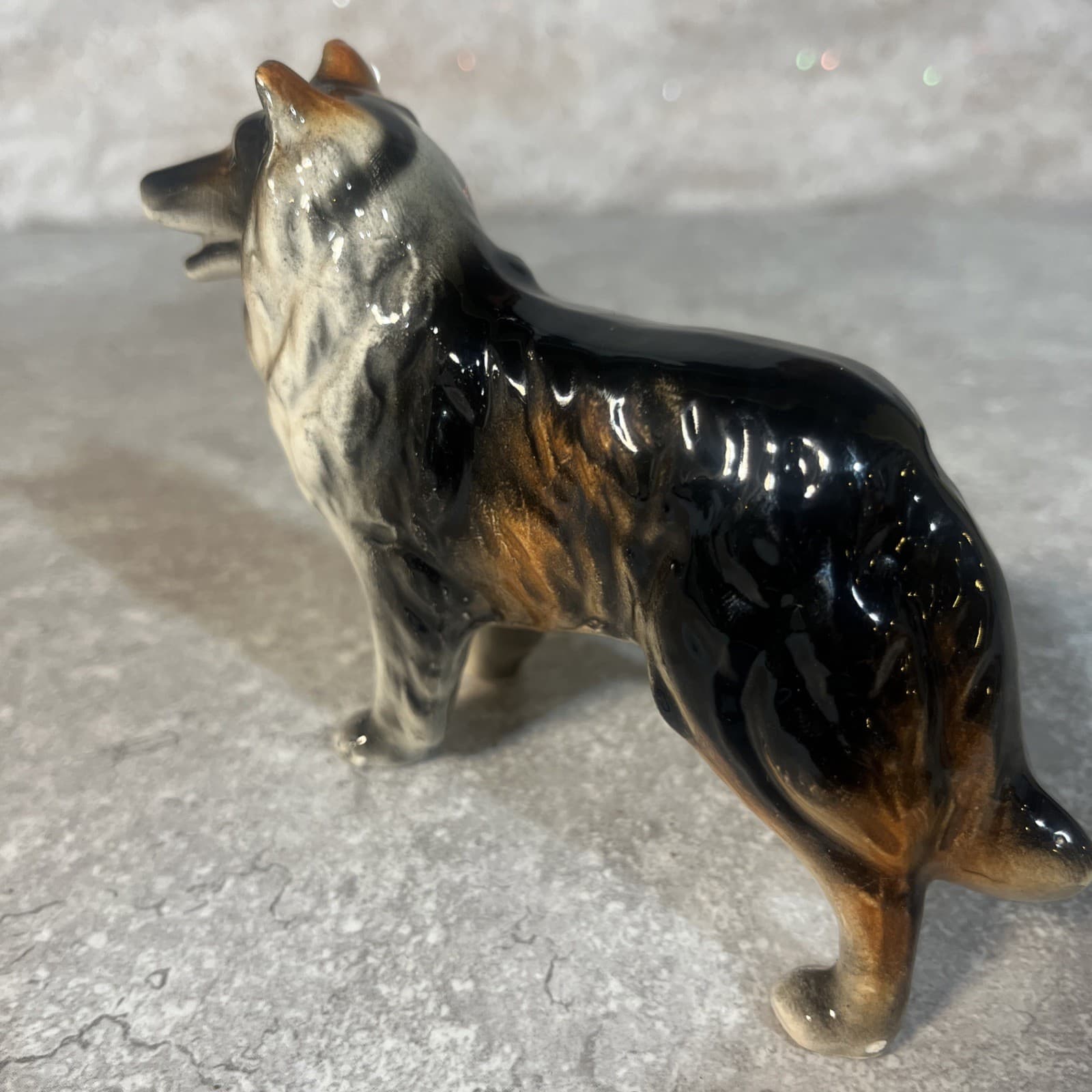 Vintage Porcelain Collie/Lassie Figurine Black Face Mouth Open Japan 5.5” X 4” 6