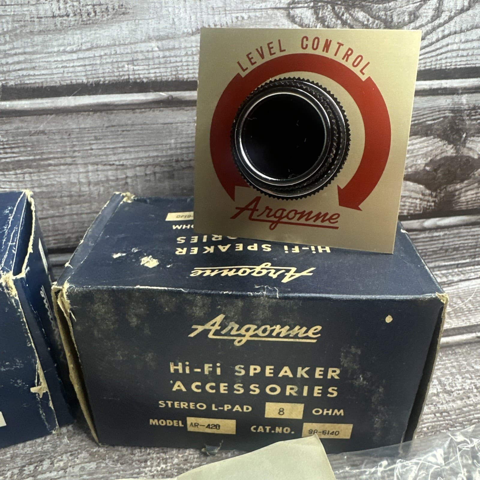 (2) Argonne Hi-Fi Speaker Stereo L-Pad 8 Ohm Model AR-420 Catalog #99-6140 NOB 6