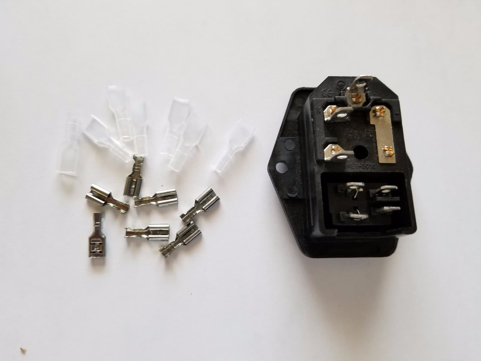 10A 120V Inlet Module Plug Fuse Switch Male Power Socket IEC320  + 7 Terminals 2