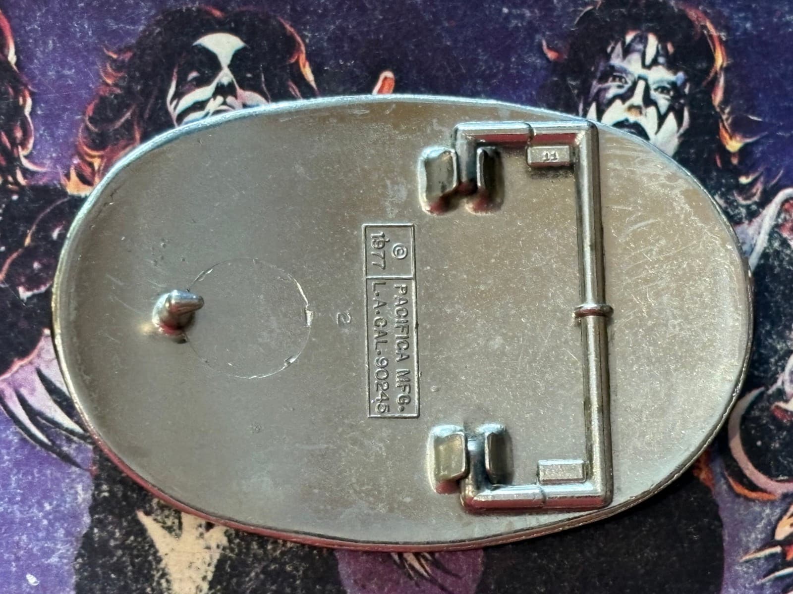 ZZ TOP TEXAS VINTAGE 1977 PACIFICA COLLECTIBLE PRISM ROCK BELT BUCKLE -NICE! 2