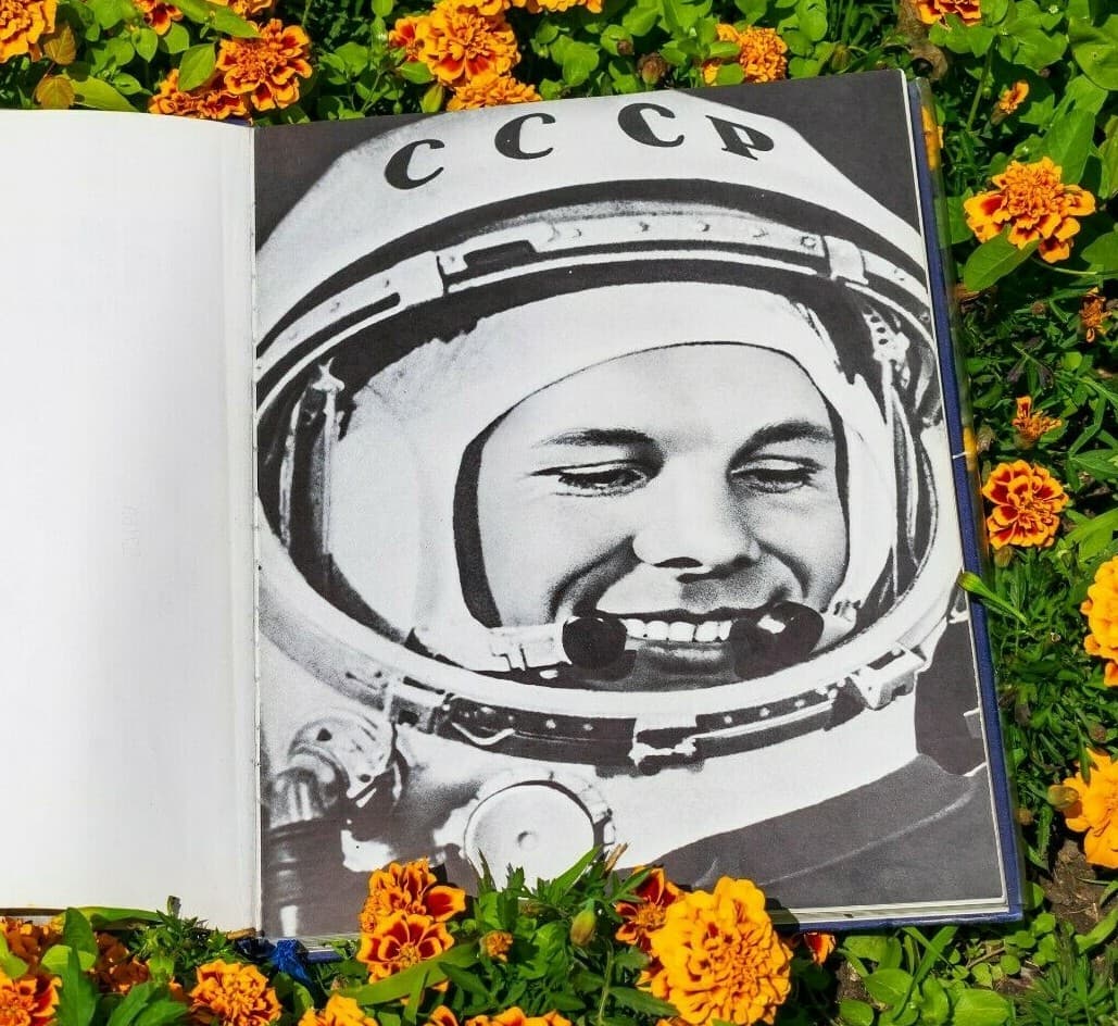 Our Gagarin Russian Photobook Cosmonaut First Soviet Cosmonaut Space Rocket RARE 3