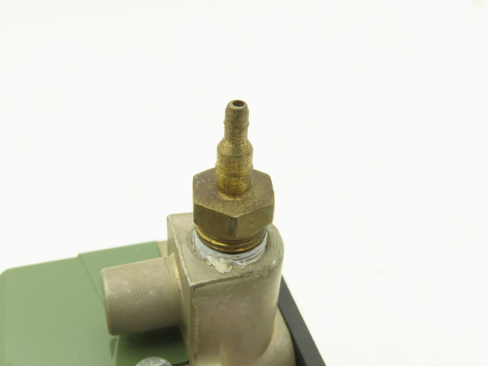 Johnson Controls T-3610-1002 Pneumatic Low Limit Controller 18" Element 5