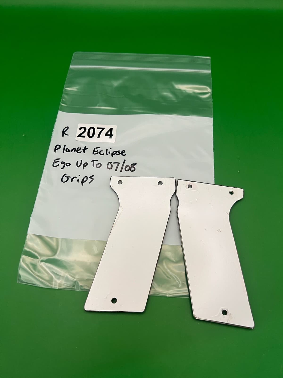 Planet Eclipse Ego up to 07/08 Grips 3