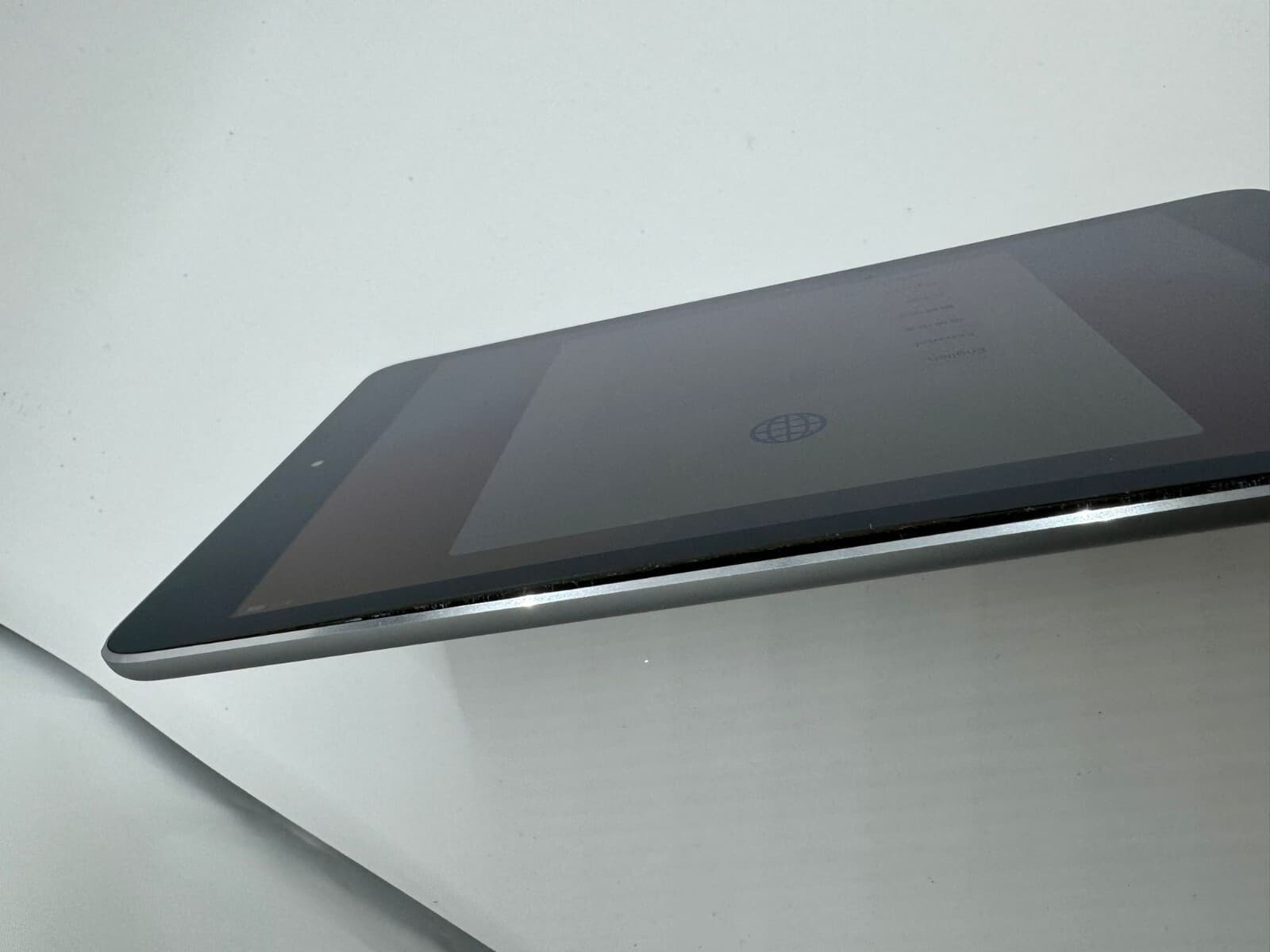 Apple iPad Mini 4 128GB Space Gray  C grade  inflated battery SEE PHOTOS 6