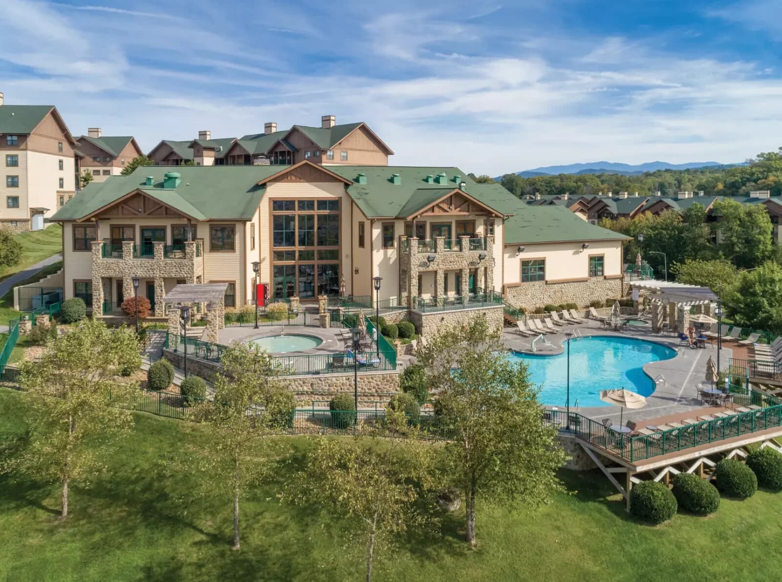 Wyndham Smoky Mountains ~ Sevierville ~ 2BR/Sleeps 8 ~ 7Nts December 2025