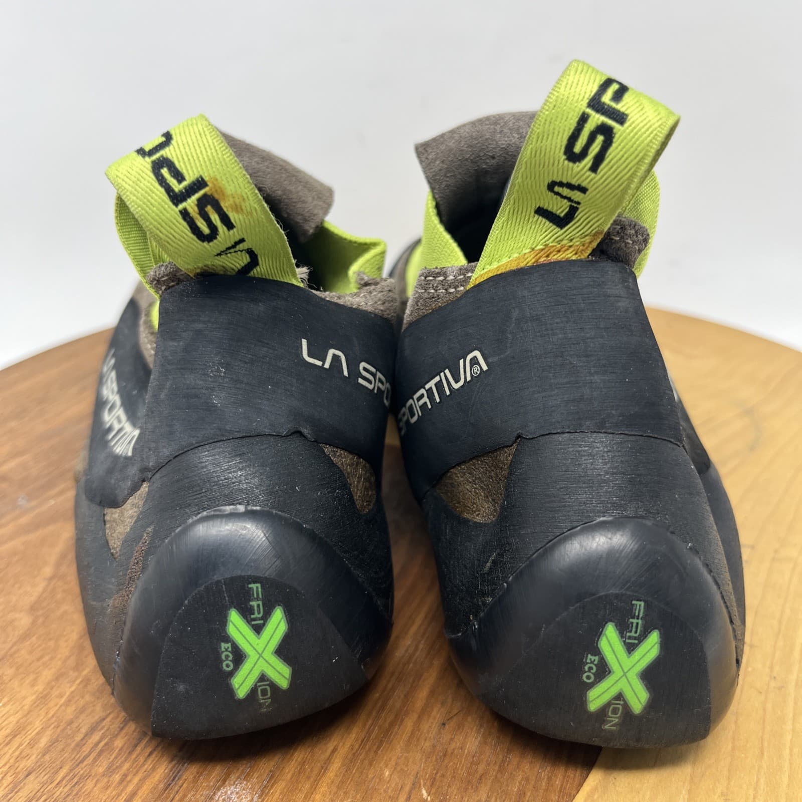 La Sportiva Cobra Eco Climbing Shoe Bouldering Sport Climbing Mens 10.5 EU 43.5 4