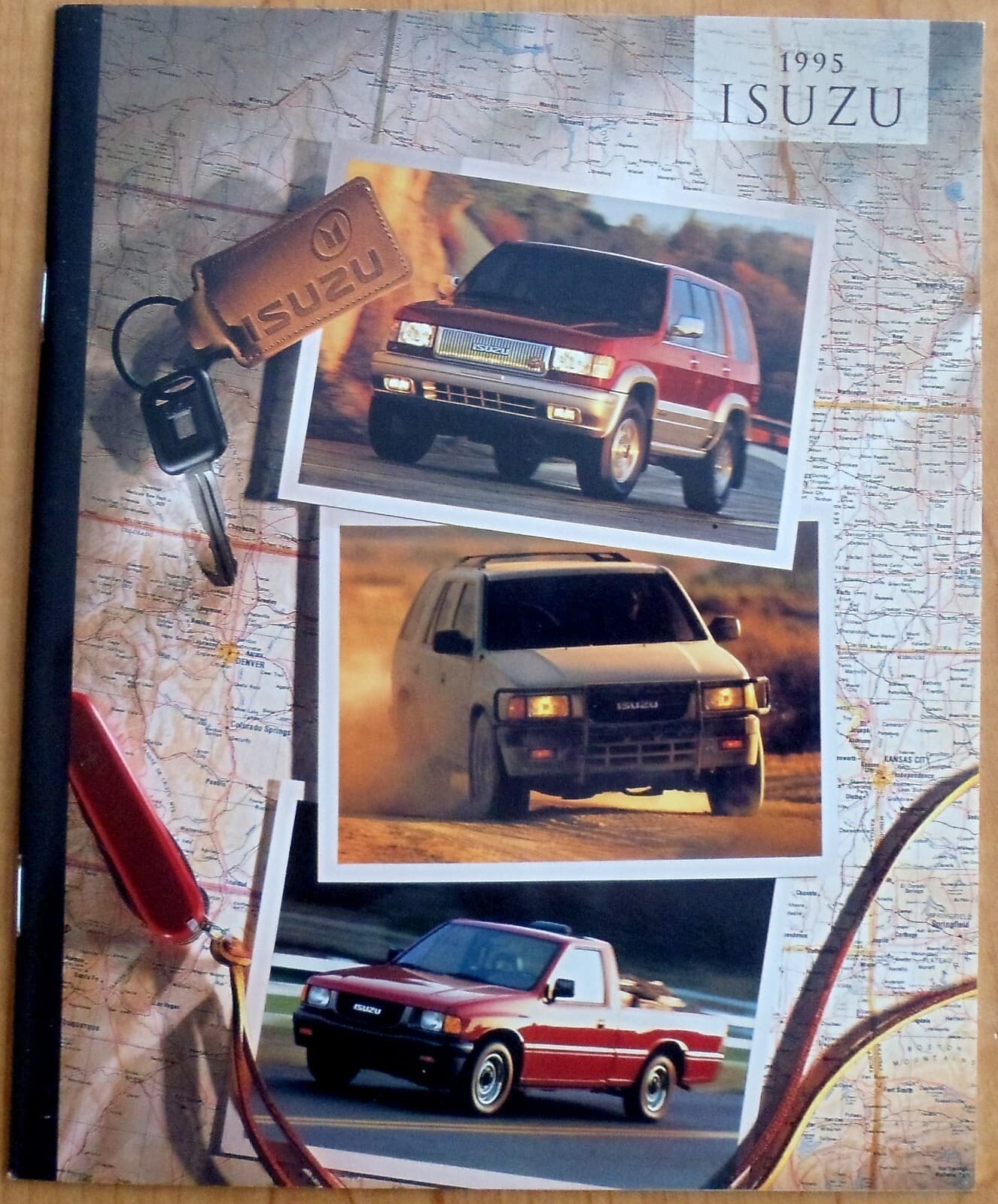ISUZU * 1995 Model Line Sales Brochure * EXCELLENT CONDITION * FREE SHIPPING