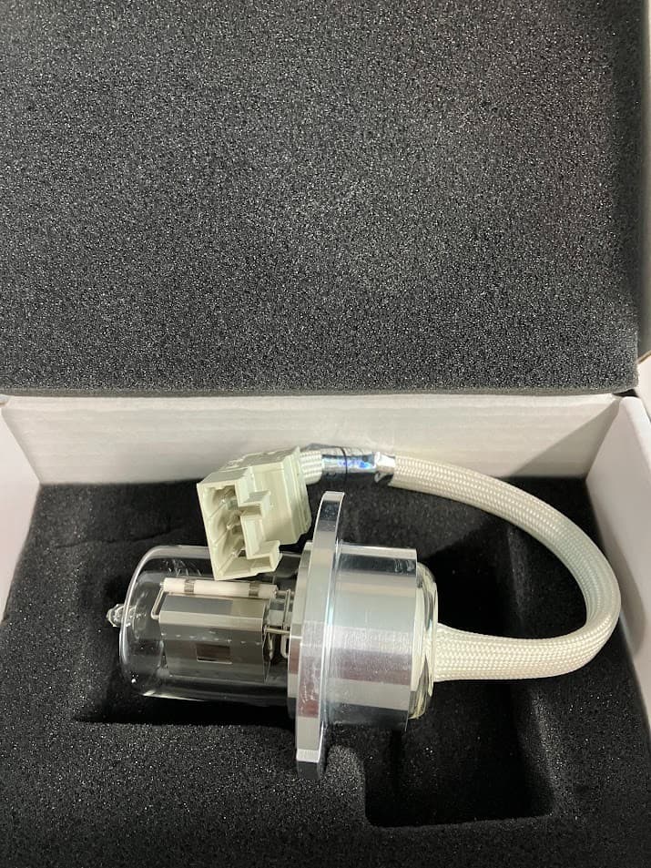 Bio-Rad 760-1330 Deuterium Lamp QuadTech UV/VIS Detector 4