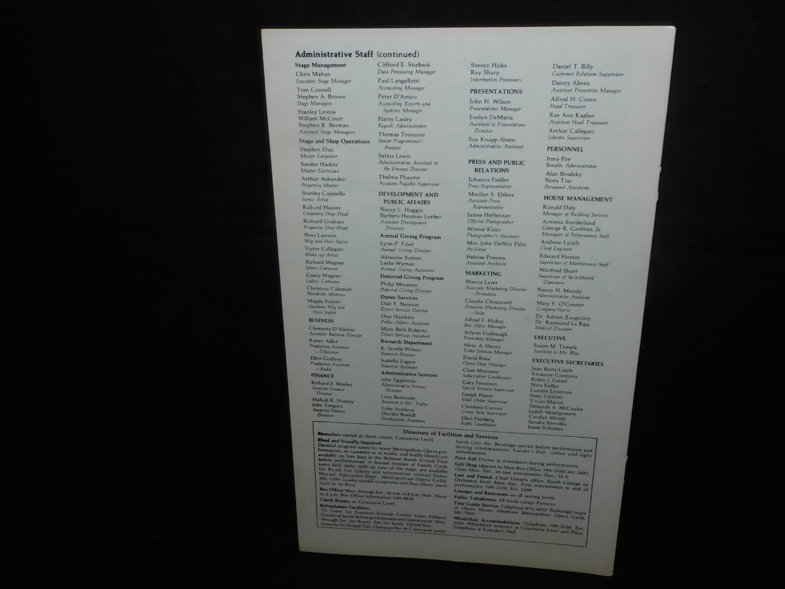 1981 METROPOLITAN OPERA PROGRAM & SIGNATURE OF 2 OPERA SINGER'S - 100% ORIG. 3