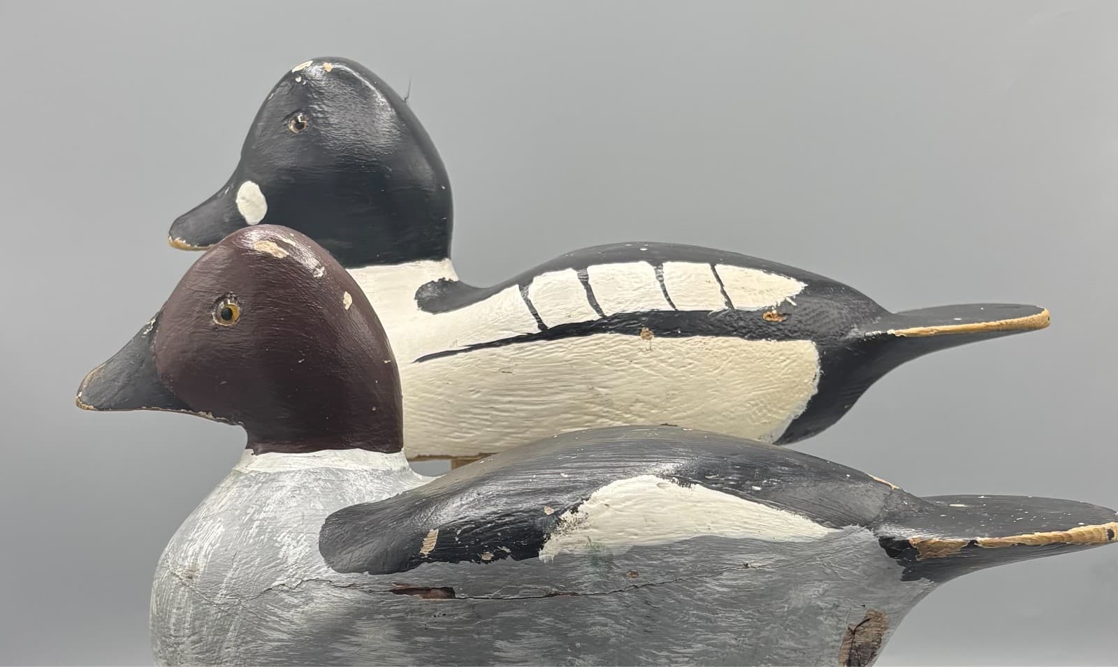 ORIGINAL PAINT *GANANOQUE* GOLDENEYE PAIR OF VINTAGE ANTIQUE WOODEN DUCK DECOYS