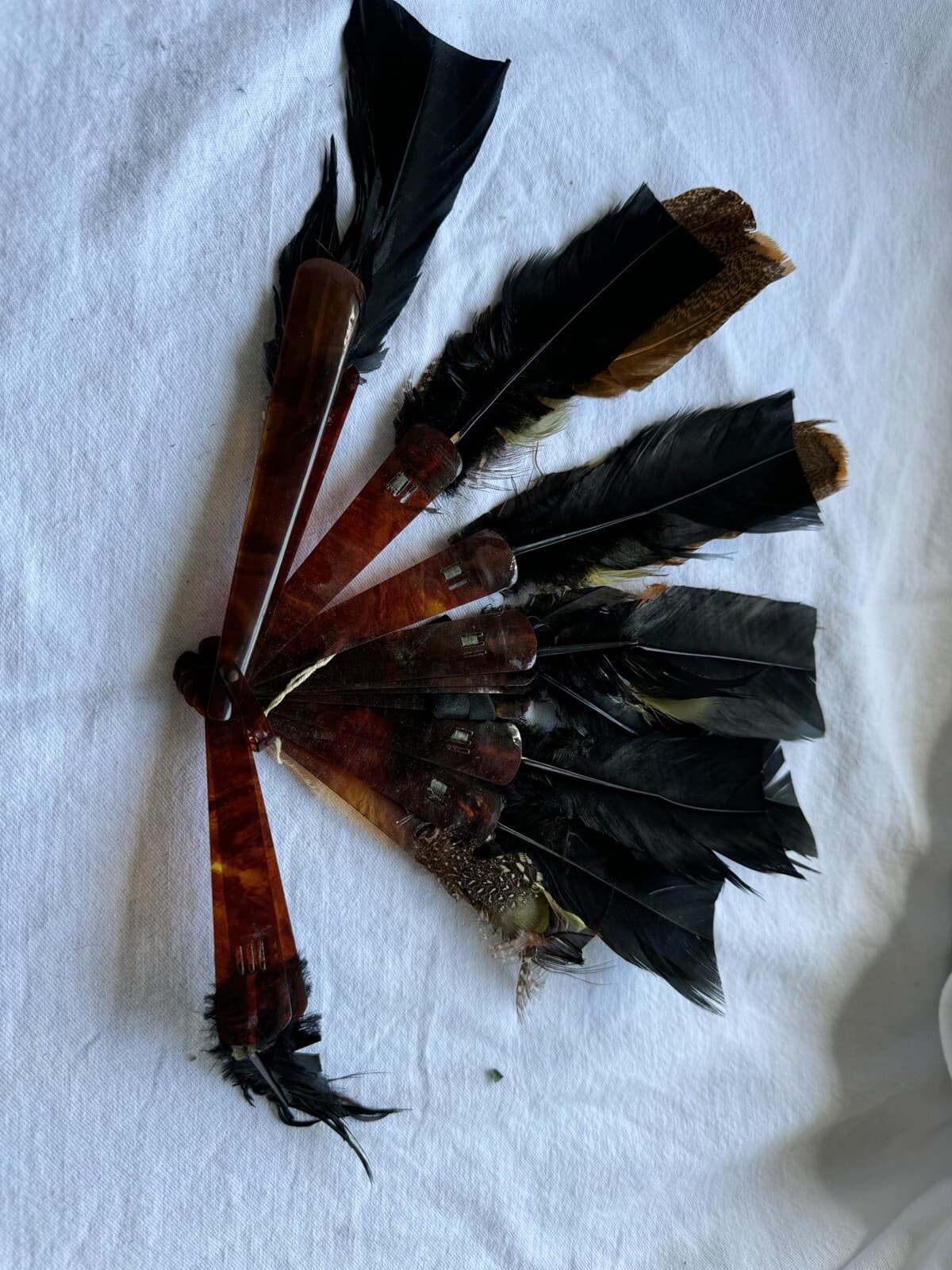 Edwardian Antique Ostrich Feather Mourning Hand Fan with Faux Tortoiseshell 6