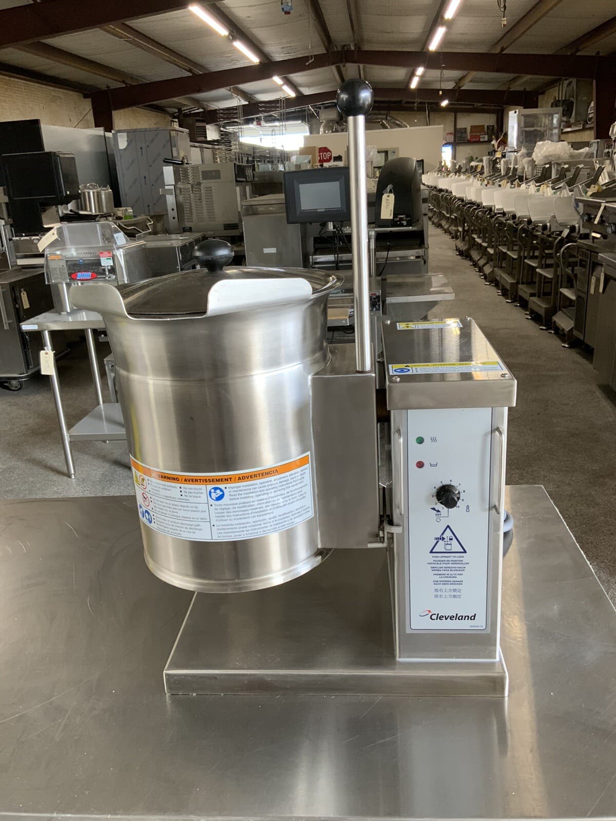 Cleveland KET-3-T 3 Gal Steam Soup Fudge Tilt Kettle 2/3 Jacketed 200volts 1ph C