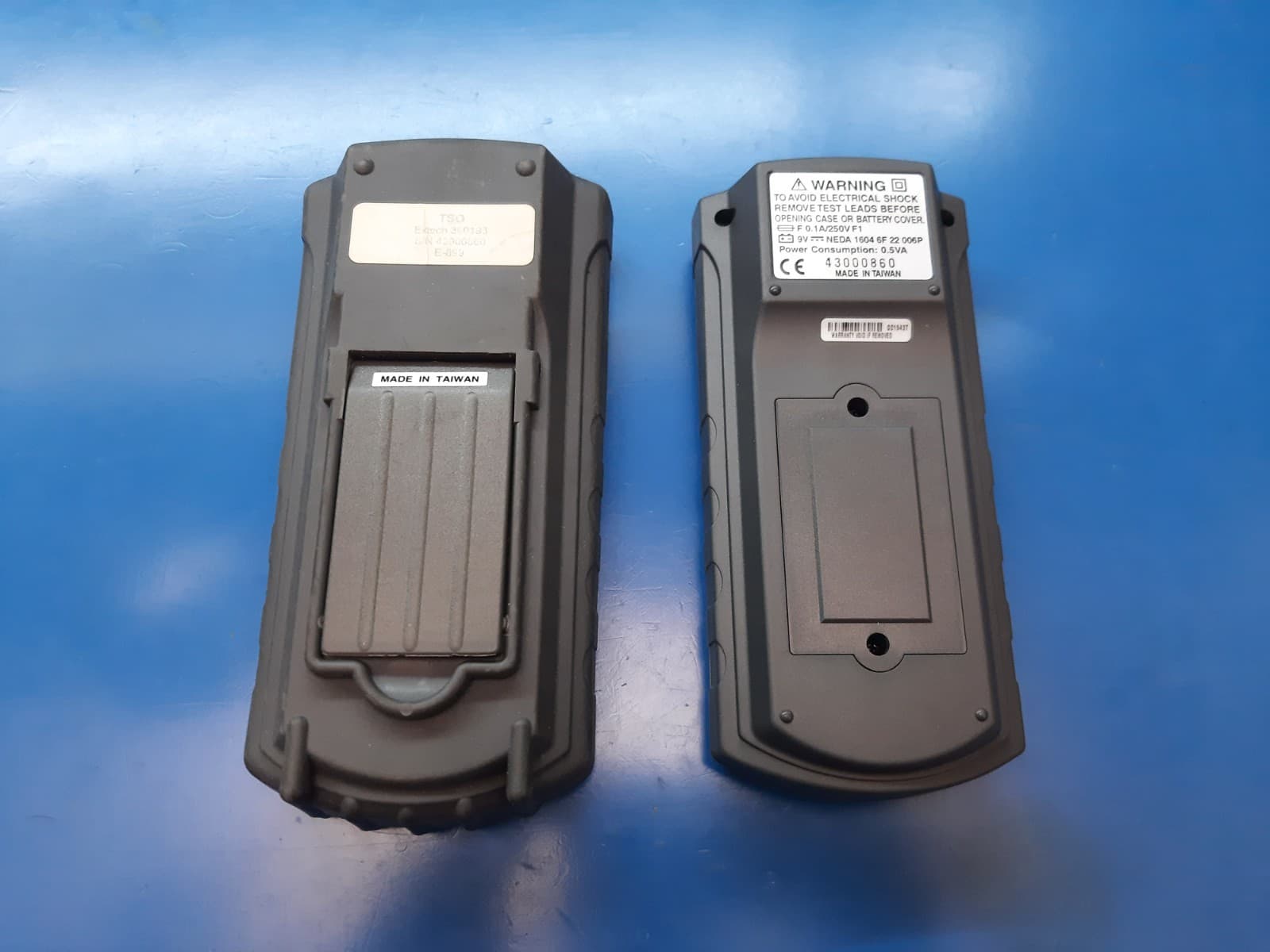 Extech Instruments LCR Meter model 380193 + Battery, Test Leads TESTED WORKS MOD 3