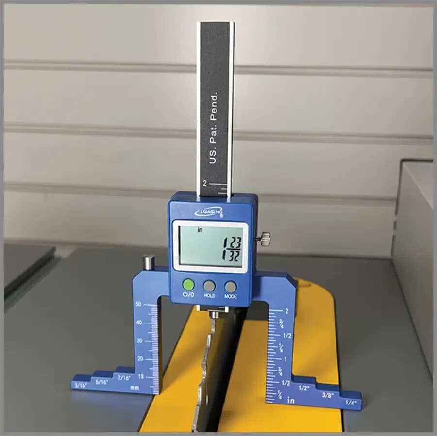 IP54 EZ Read Digital Router and Saw Gauge 2