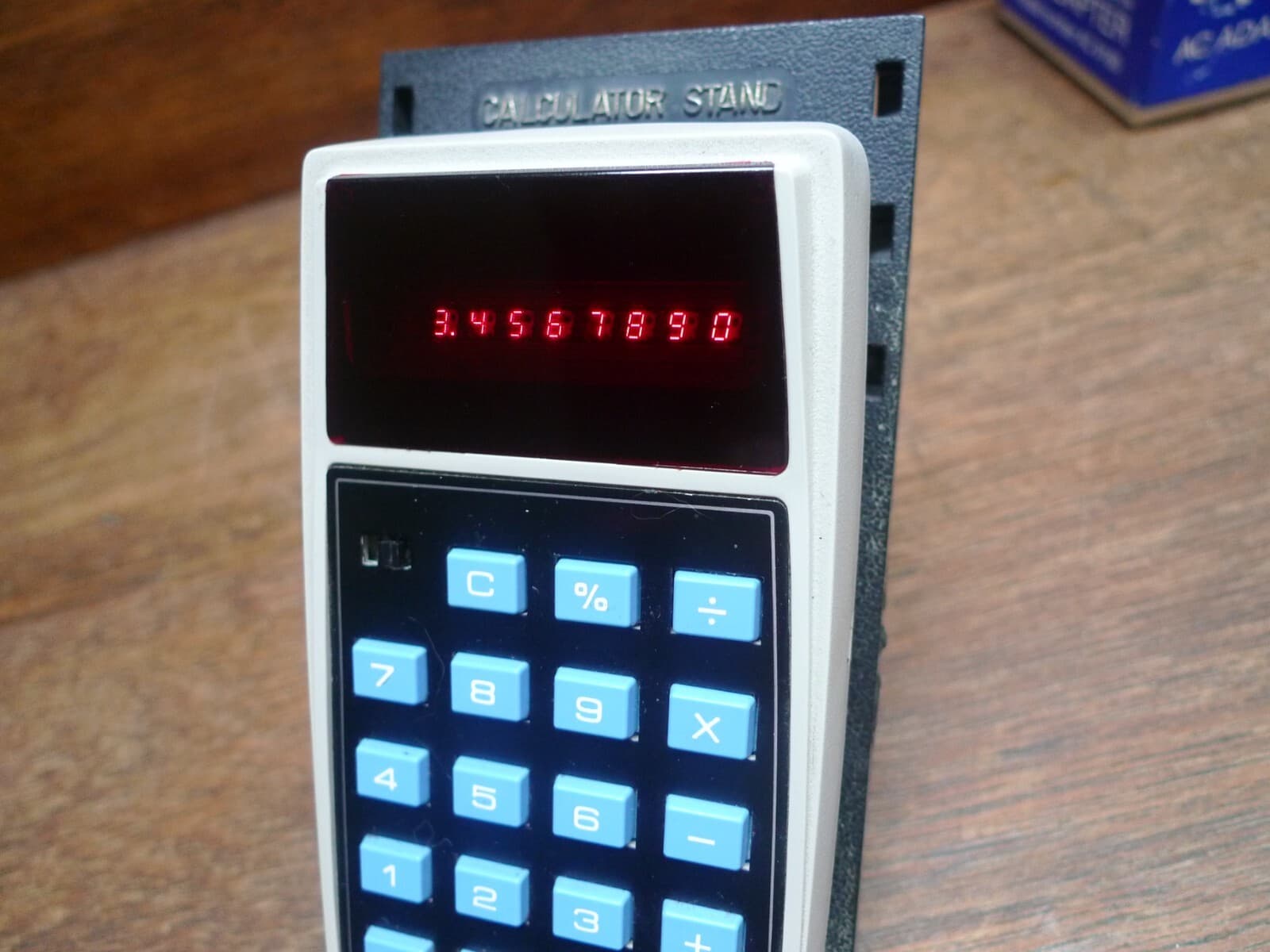 MONGOMERY WARD P100 ULTRA RARE VINTAGE CALCULATOR WORKS PERFECTLY 6