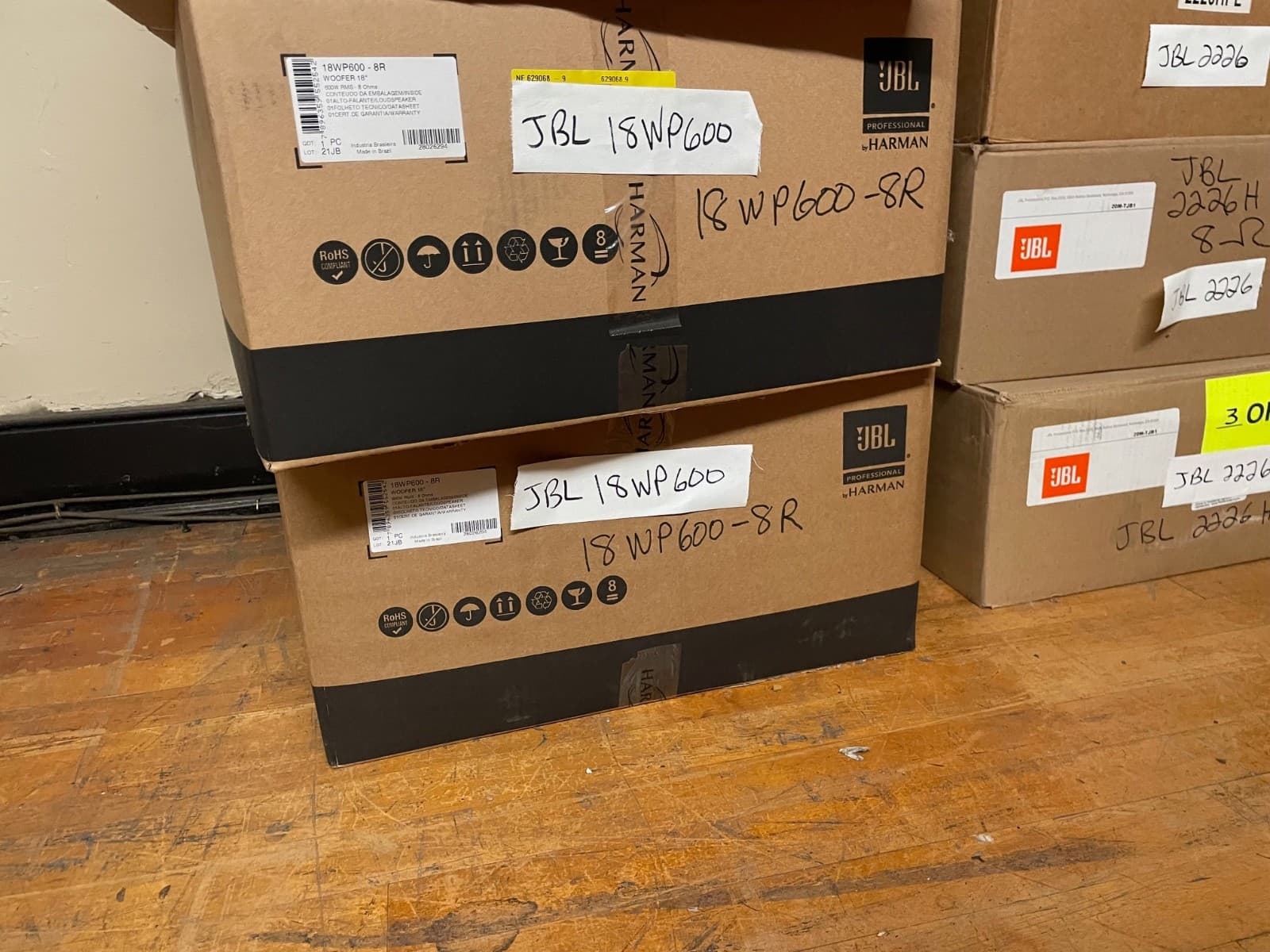 NEW Factory OEM JBL 18WP 600-8R Raw Subwoofer Speaker 2