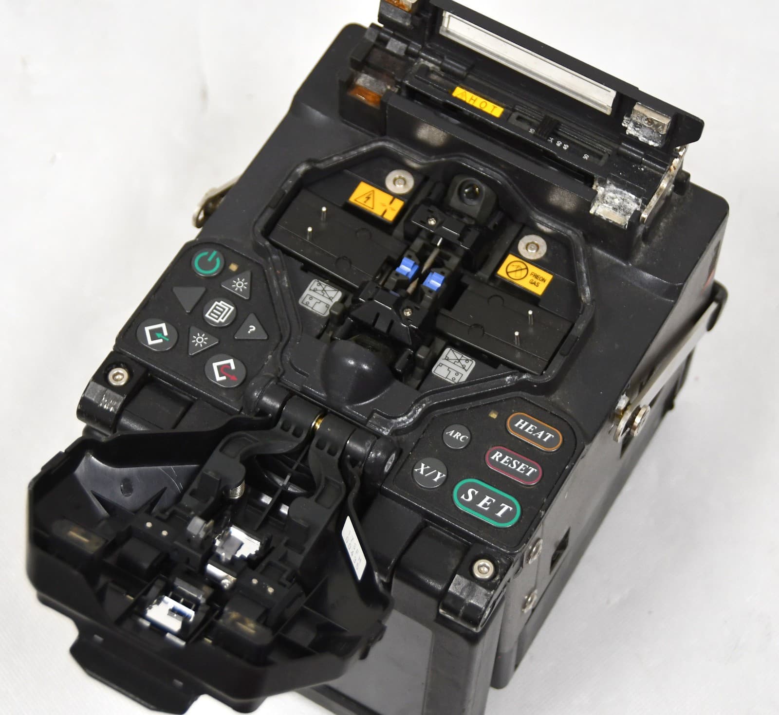 Fujikura 17S Fiber Optic Fusion Splicer 1759 Arcs USA. 3