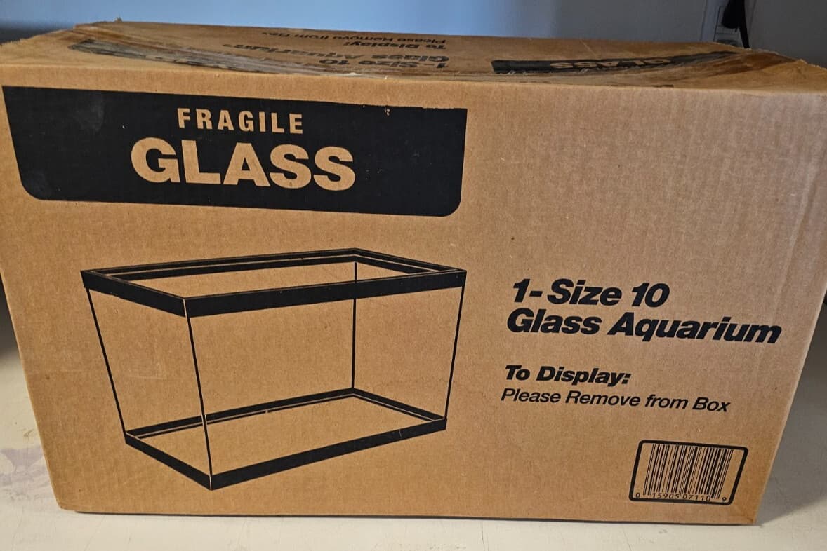 10 Gallon Glass Fish Tank Aquarium - Ideal for Freshwater, Tropical, & Plants 2
