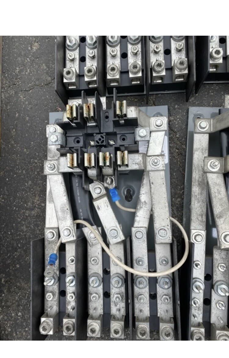 UNICORN TEST BLOCK CAT # MS27TB 200A NEW 5