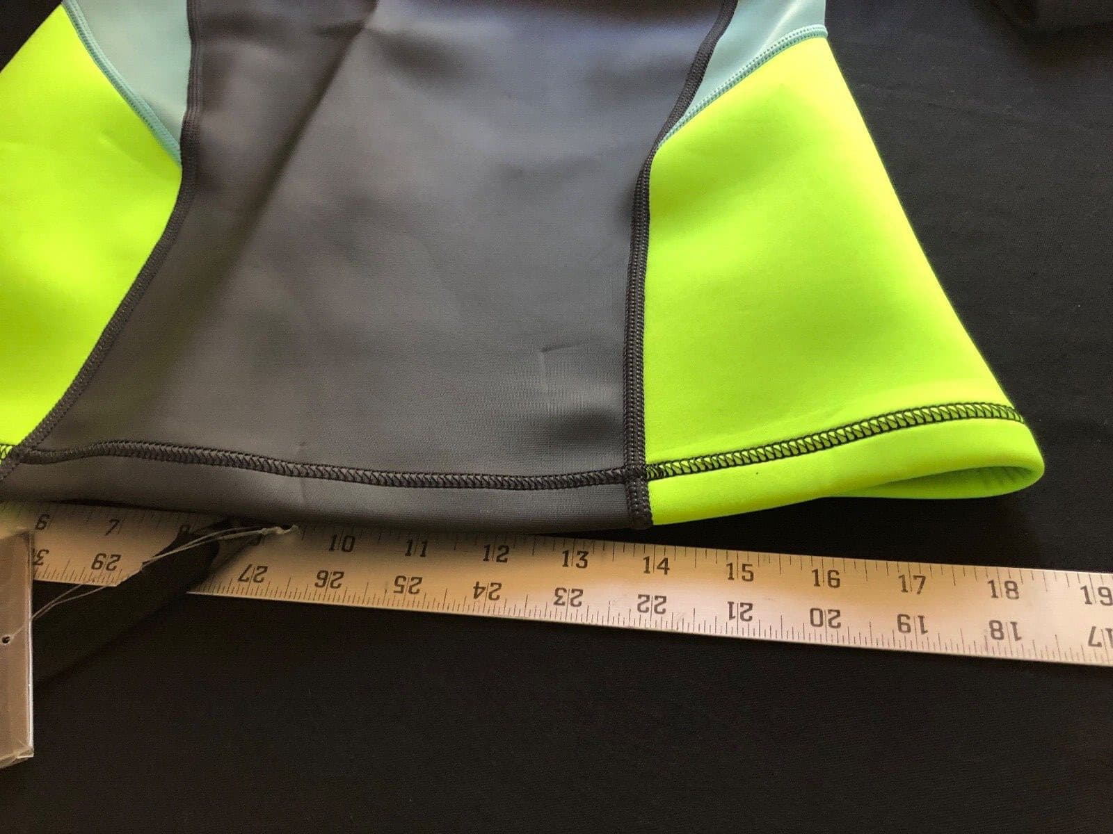 NEW Women’s Roxy Syncro Wetsuit Jacket 1.5mm Juniors Size 16 Measurements Incl 5