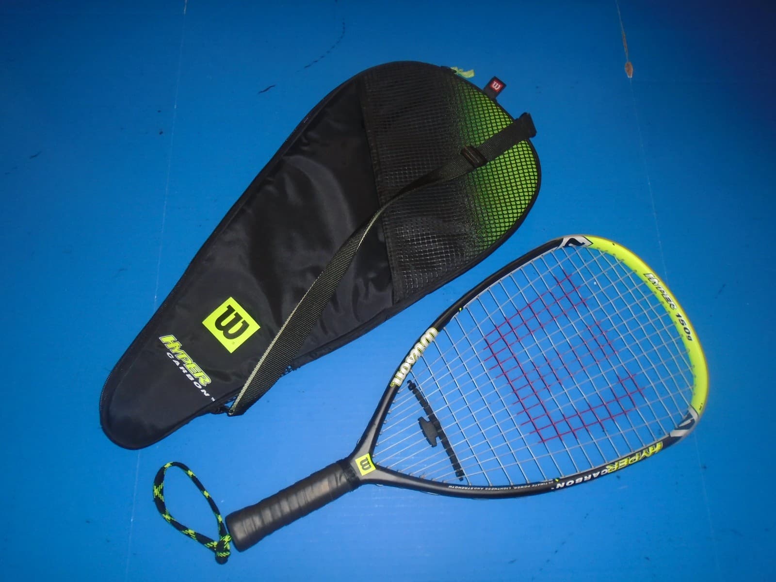 Wilson Hyper Carbon 150g Racquetball Racquet + Case. S-SM grip. VG. 2