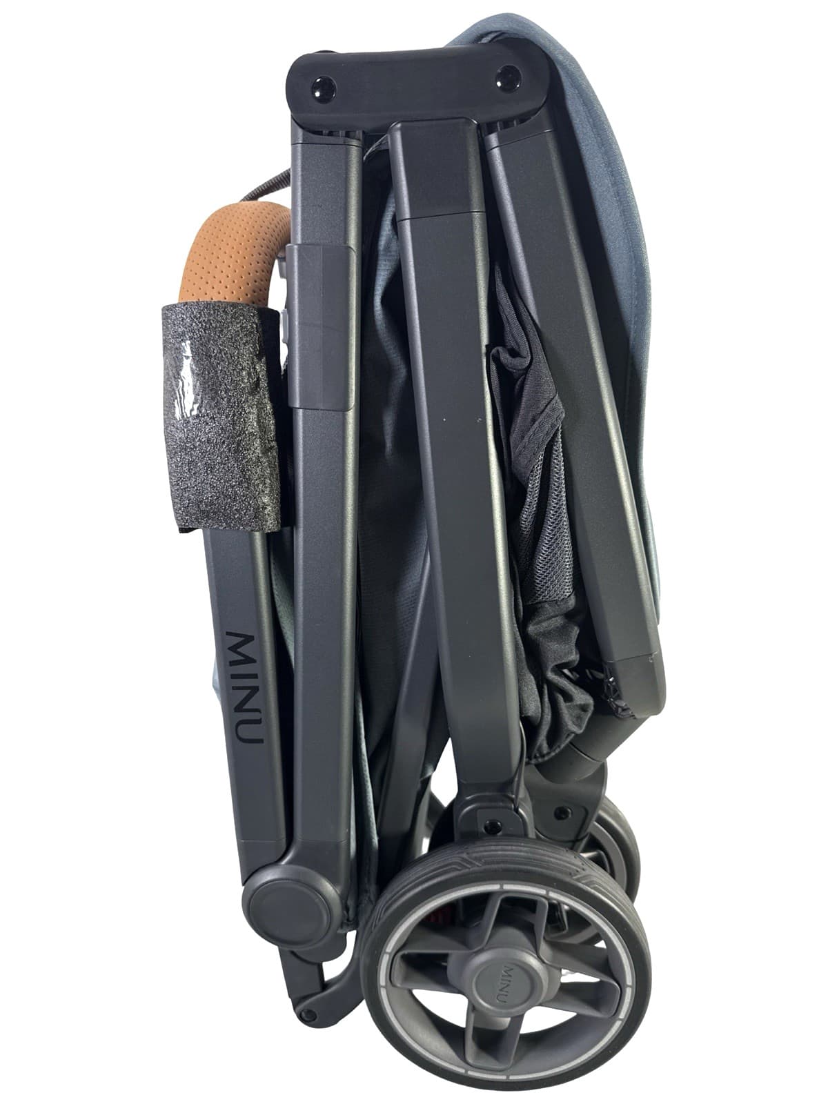 UPPAbaby Minu V3 Travel Stroller, Dillan (Stone Blue/Carbon Frame/Sand Leather) 5