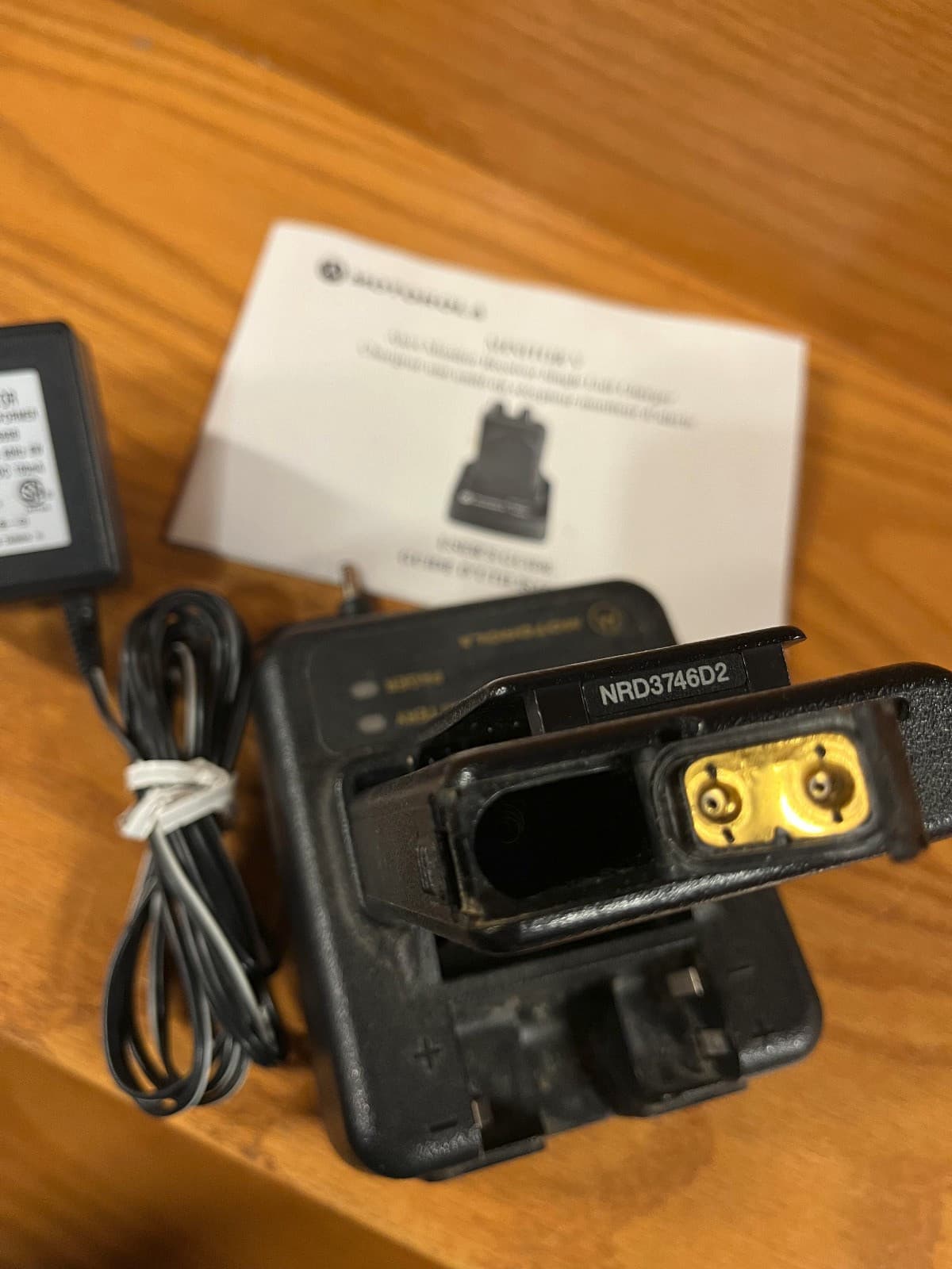 Motorola Minitor III Alert Monitor Receiver Pager & Charger & Manual - Powers Up 3