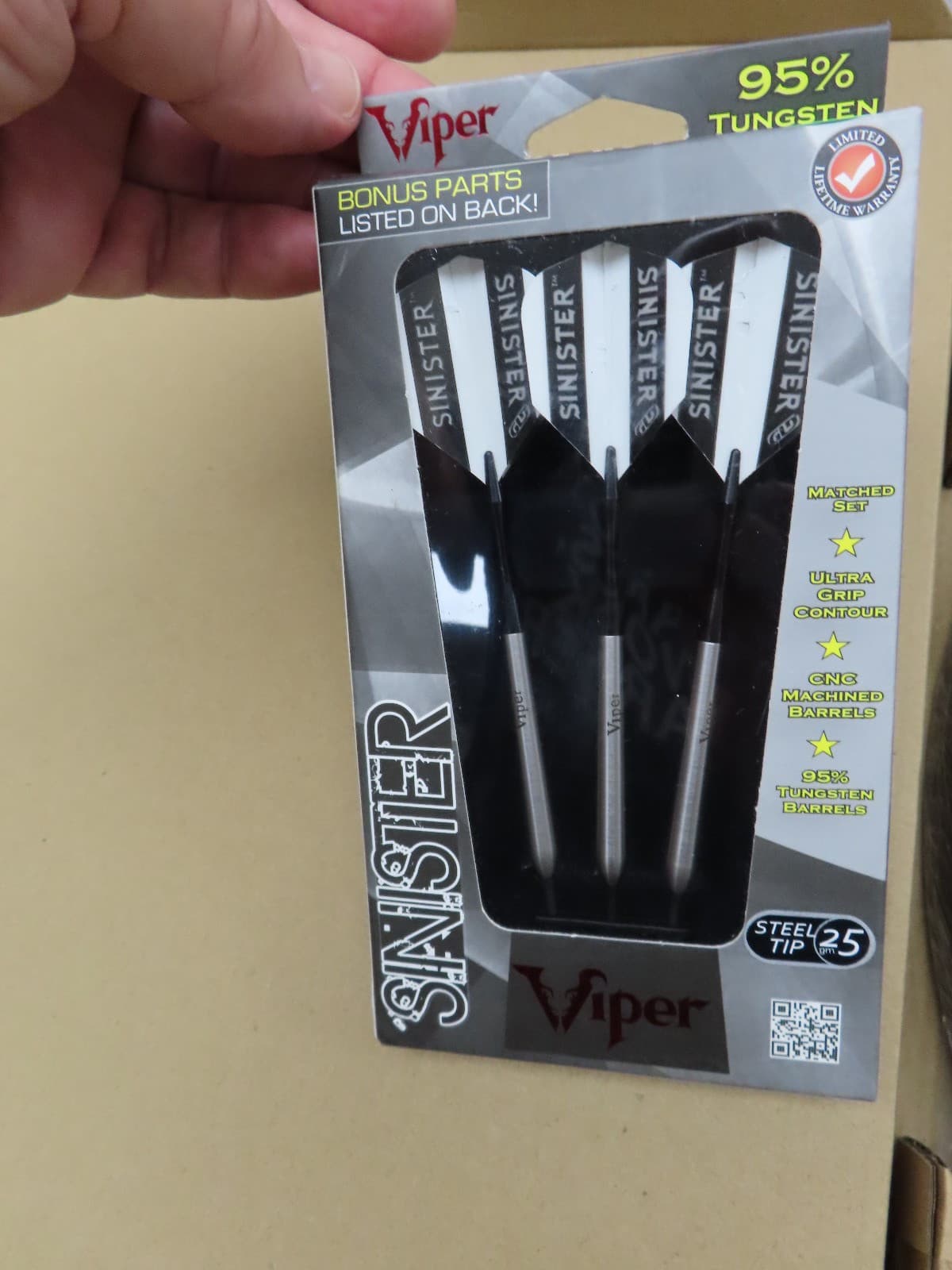 Tournament Sisal Dartboard w/ Number Ring & Viper Sinister Tungsten Darts Combo 2