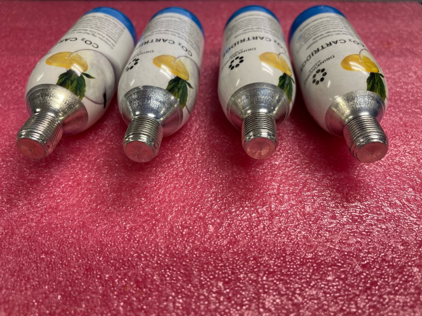 Lot of 4 Drinkworks by Keurig CO2 Replacement Cartridges 74g 3