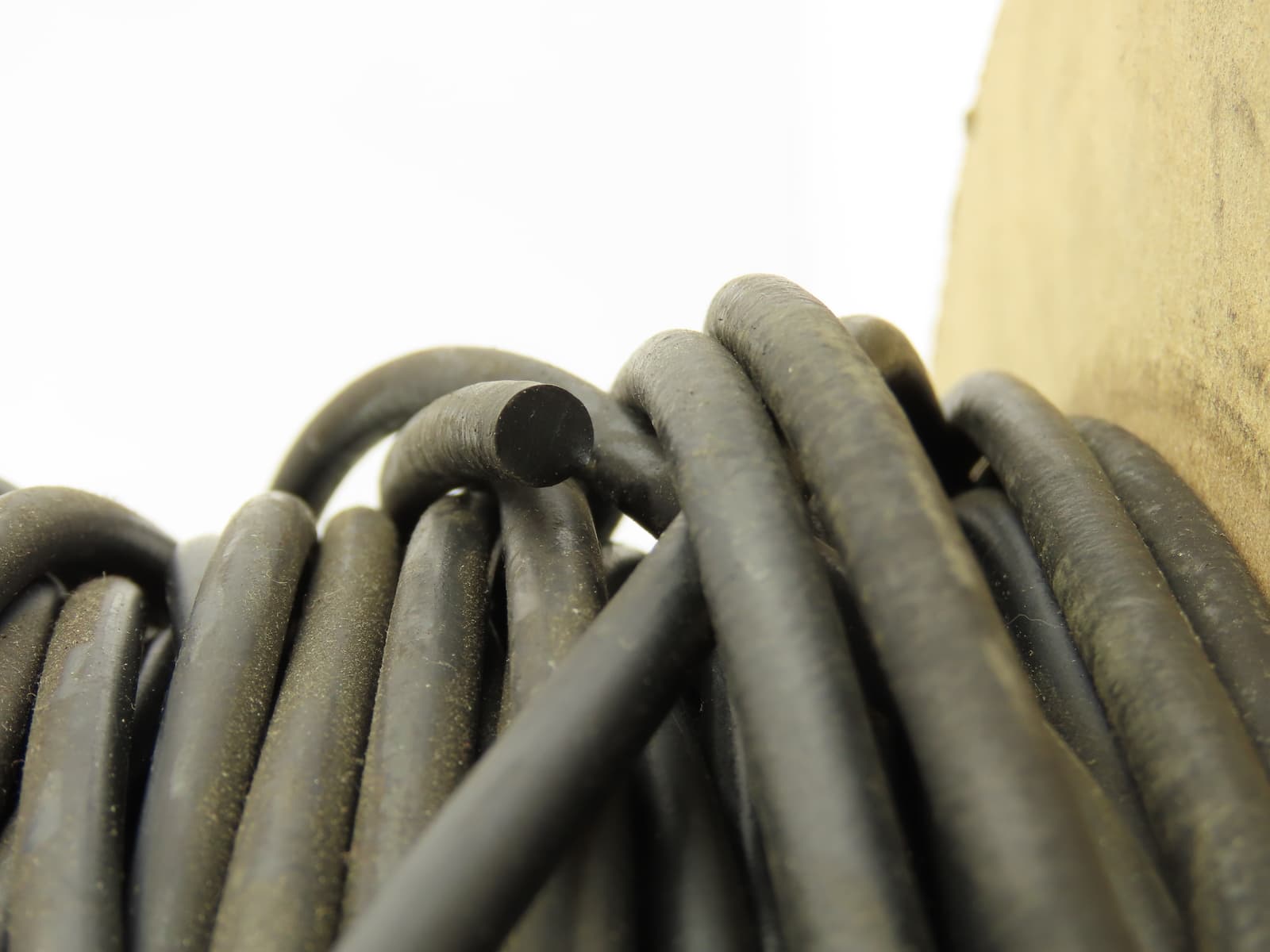 Solid Core Rubber Cord 3/16" (0.21"/5.5mm Actual) 400 Feet 2