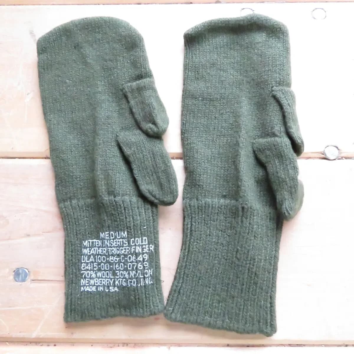1 Pair Wool Military Trigger Finger Mitten LINERS AMBIDEXTROUS Unissued MEDIUM