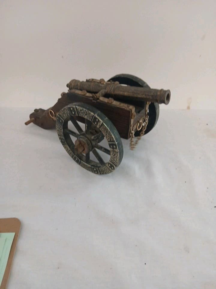 Model of a Spanish Field cannon, circa 18th century Replica Metal Wood Felipe IV 6