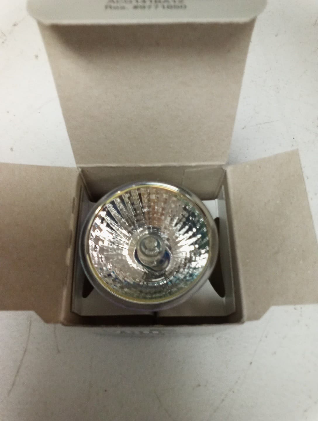 GE Quartzline Lamp ELH 120 VOLTS - 300 WATTS   2