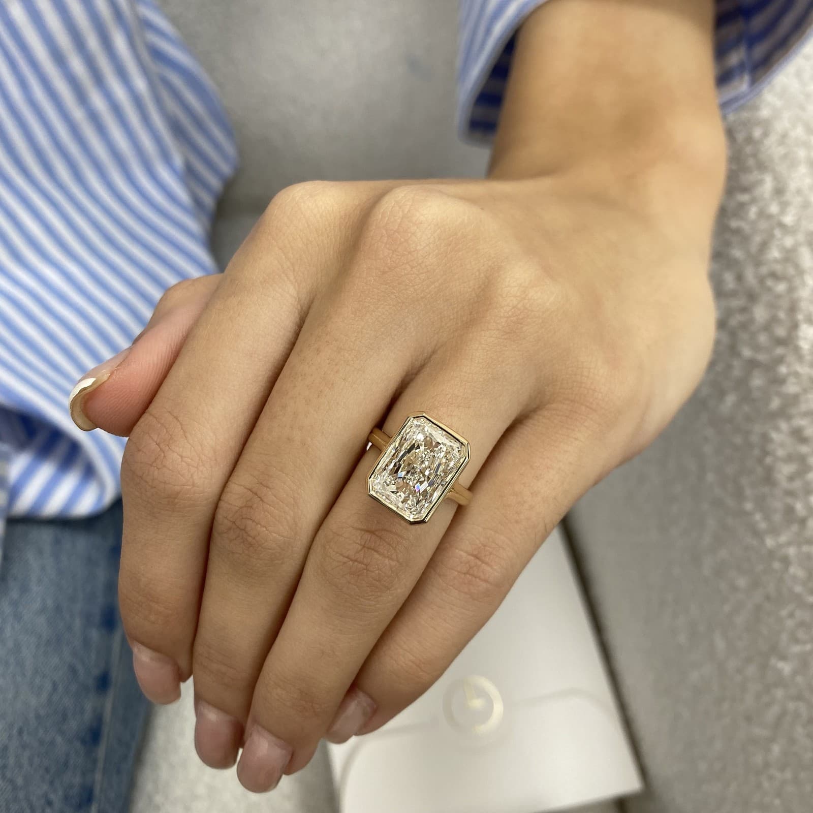 Diamond Bezel Ring VS1 F IGI Certified 6Ct Radiant Lab created 14K Yellow Gold 3