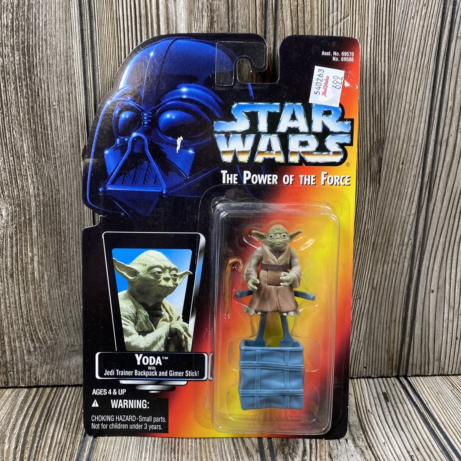 Star Wars Action Figure Yoda Power of the Force Red Carded Kenner 3.75 Inch Jedi 6