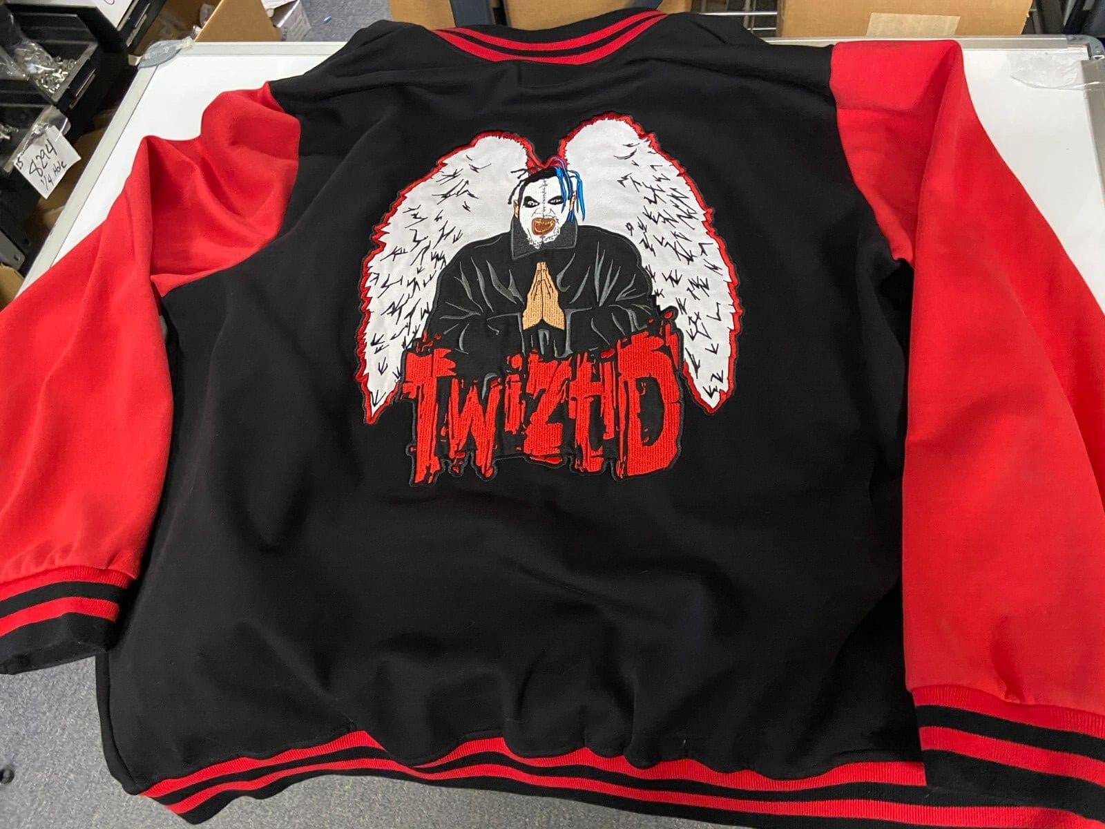 RARE RED BLACK NEW TWIZTID FREEK SHOW BUTTON  UP JACKET MNE 2XL 4