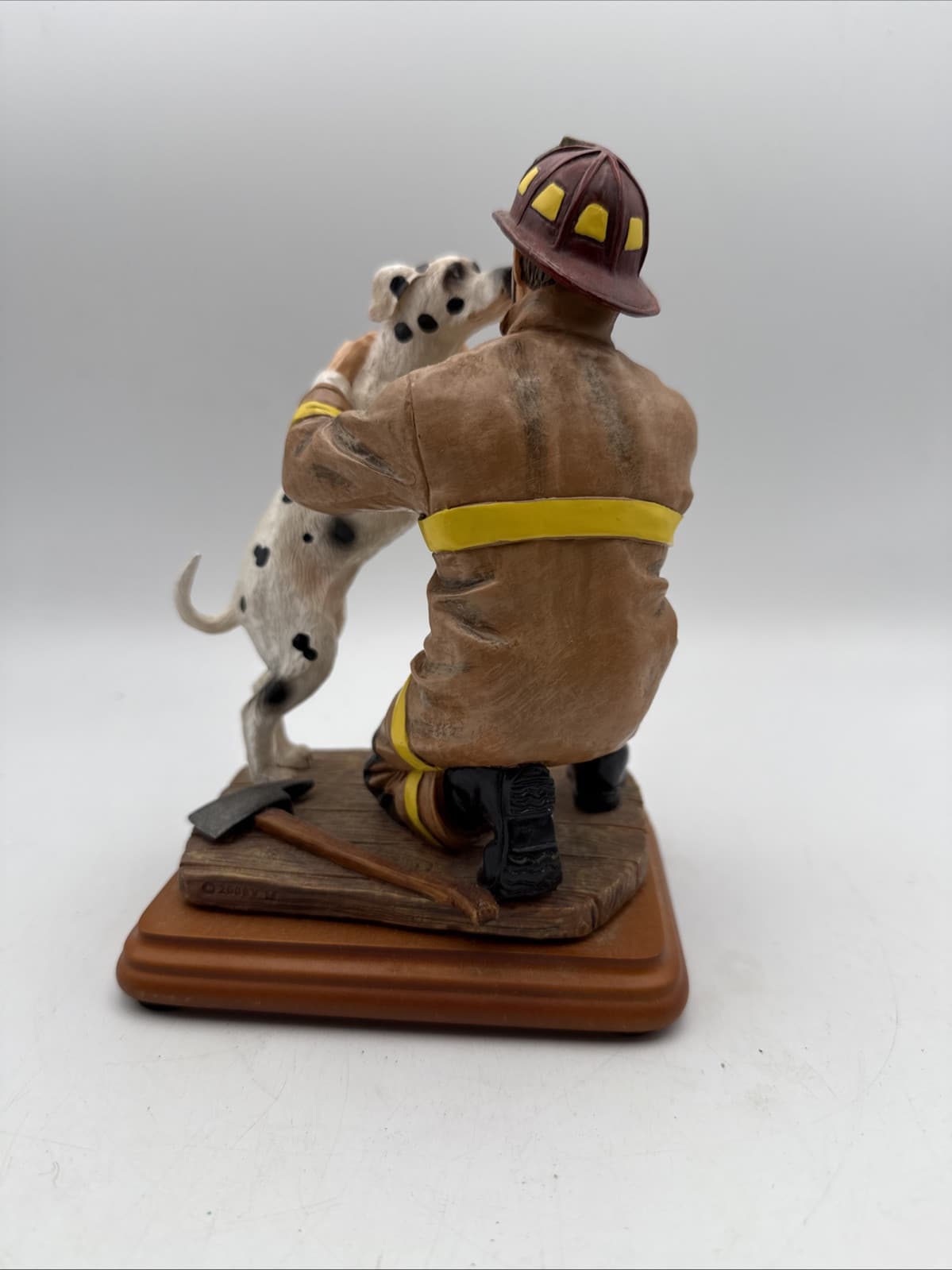 VANMARK Red Hats of Courage “Break Time” FM88322 Firefighter Dalmatian Figurine 3