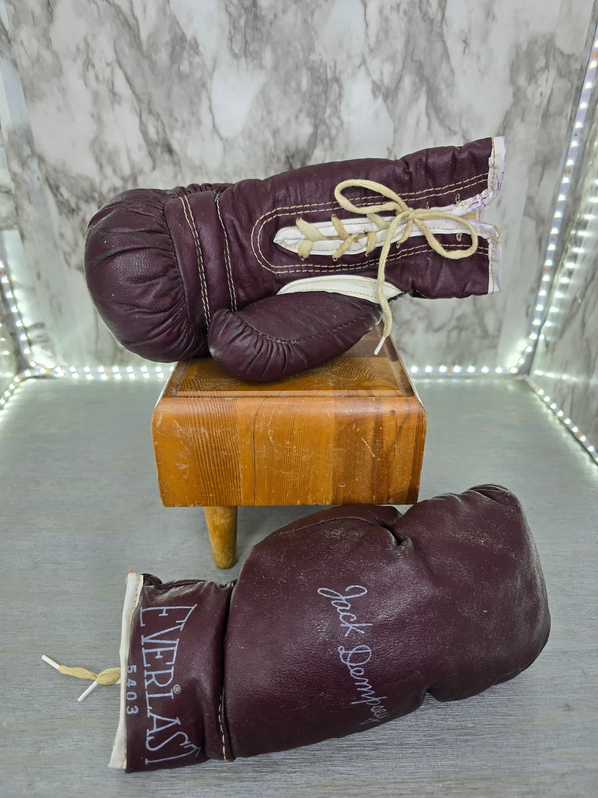 1950's Everlast Childrens Jack Dempsey Leather boxing gloves 2