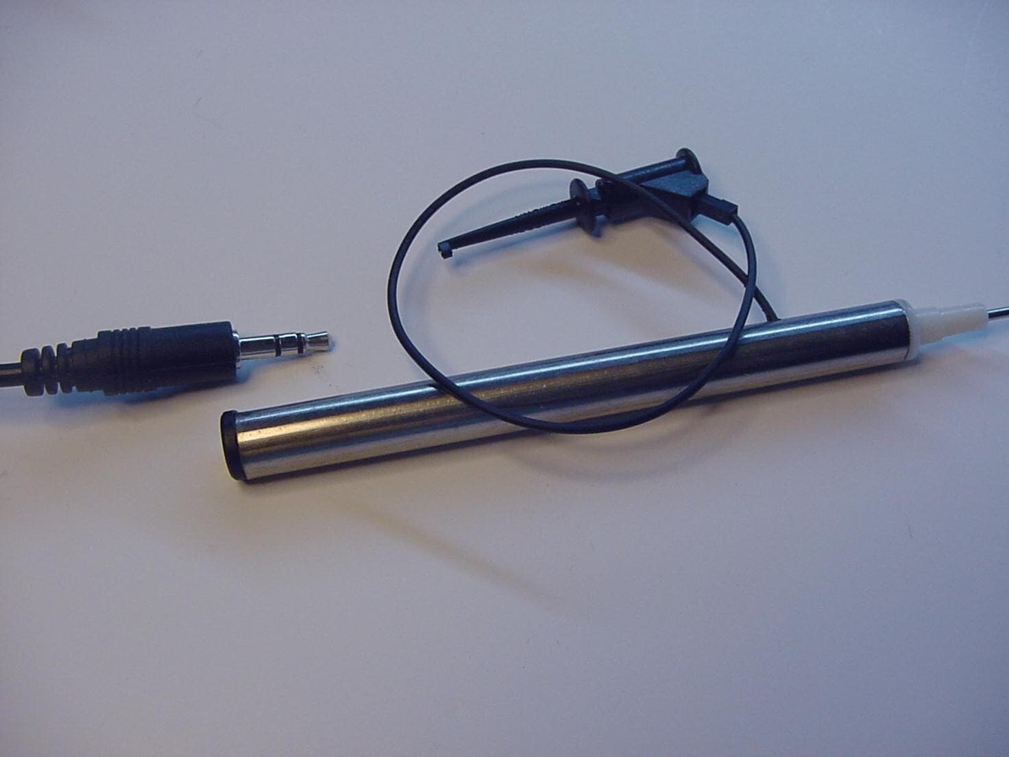 SIMPLE AUDIO PROBE WITH POGO PIN & 3.5MM FEMALE JACK 2