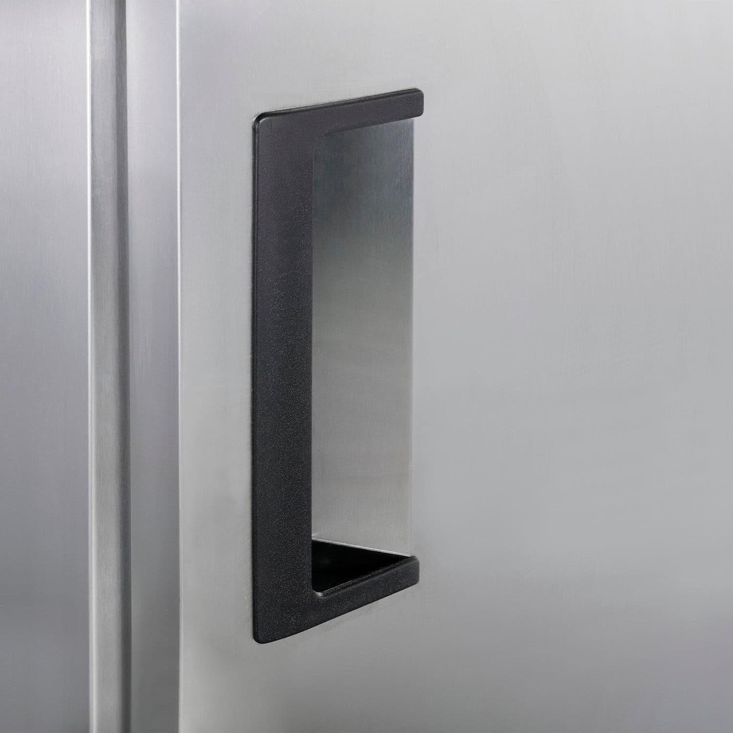 Nexel Reach In Split Door Freezer 2 Solid Doors 23 Cu. Ft. 5