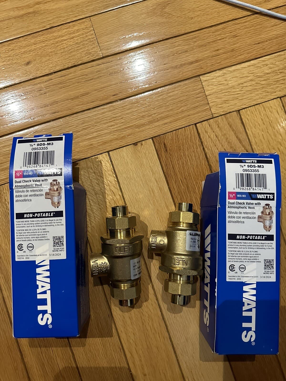 WATTS 1/2” DUAL CHECK VALVE WITH ATMOSPHERIC VENT 9DS-M3 2