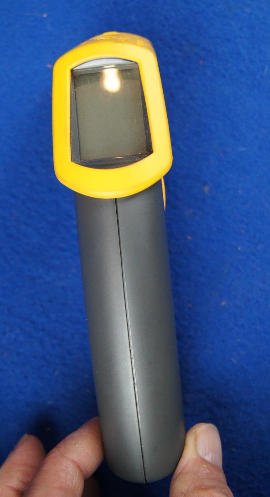 Fluke 62 Mini IR Infrared Thermometer Laser with Case ( Battery not included ) 4