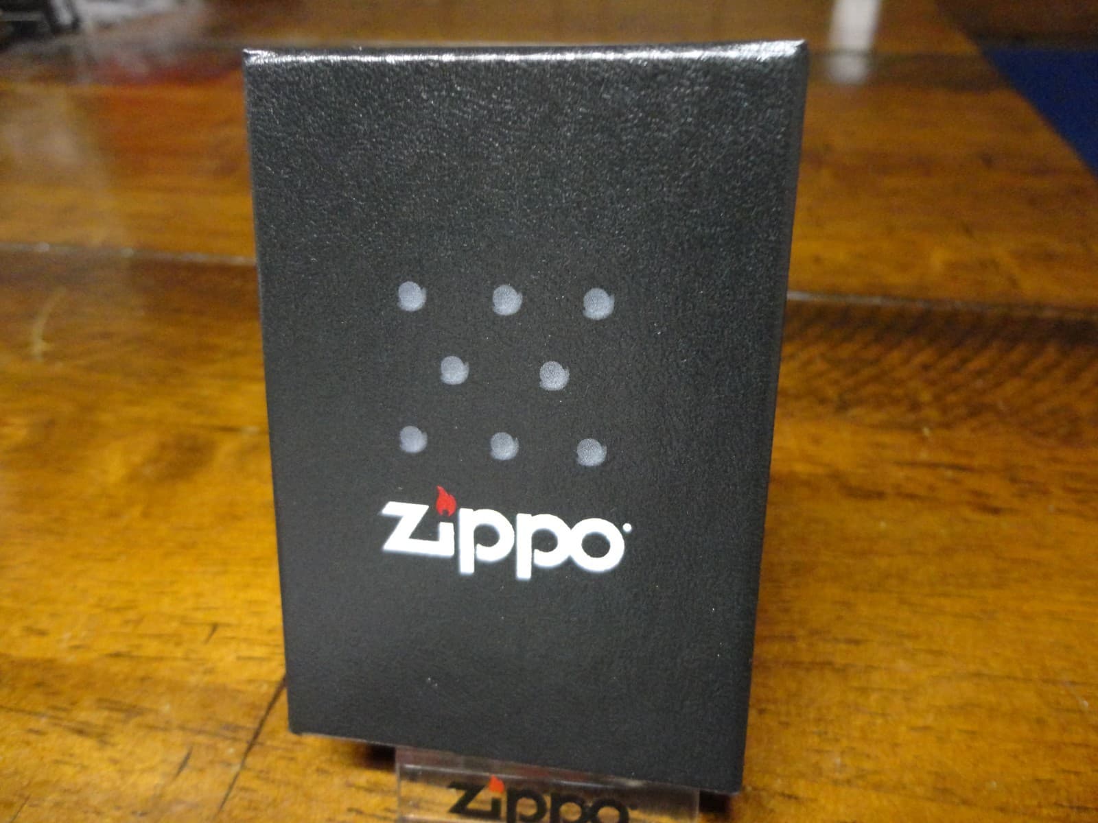 PINUP GIRL ZIPPO ALWAYS A GOOD BET CASINO ZIPPO LIGHTER MINT IN BOX 3