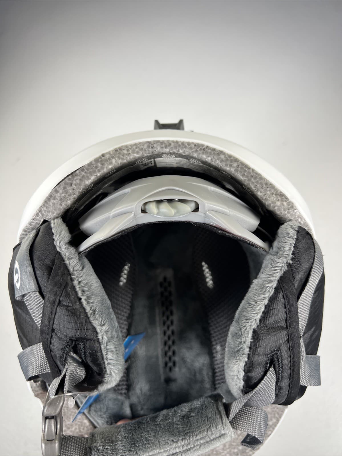 Giro Spur Free Ride Ski Snowboard Youth Helmet - White- XS 48.5 - 52 cm - Read2 2