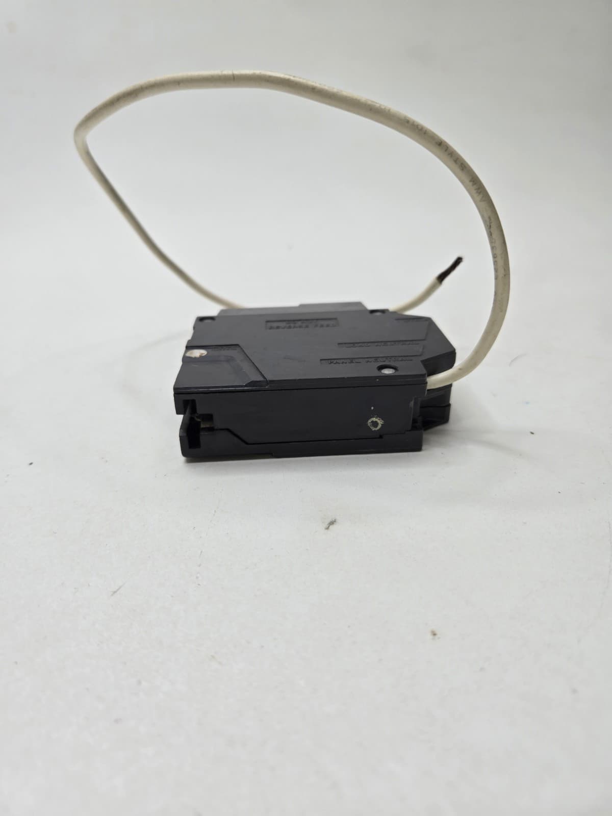 GE THQL 20 Amp GFCI Circuit Breaker 1-Pole 120V Push to Test THQL1120GF 5